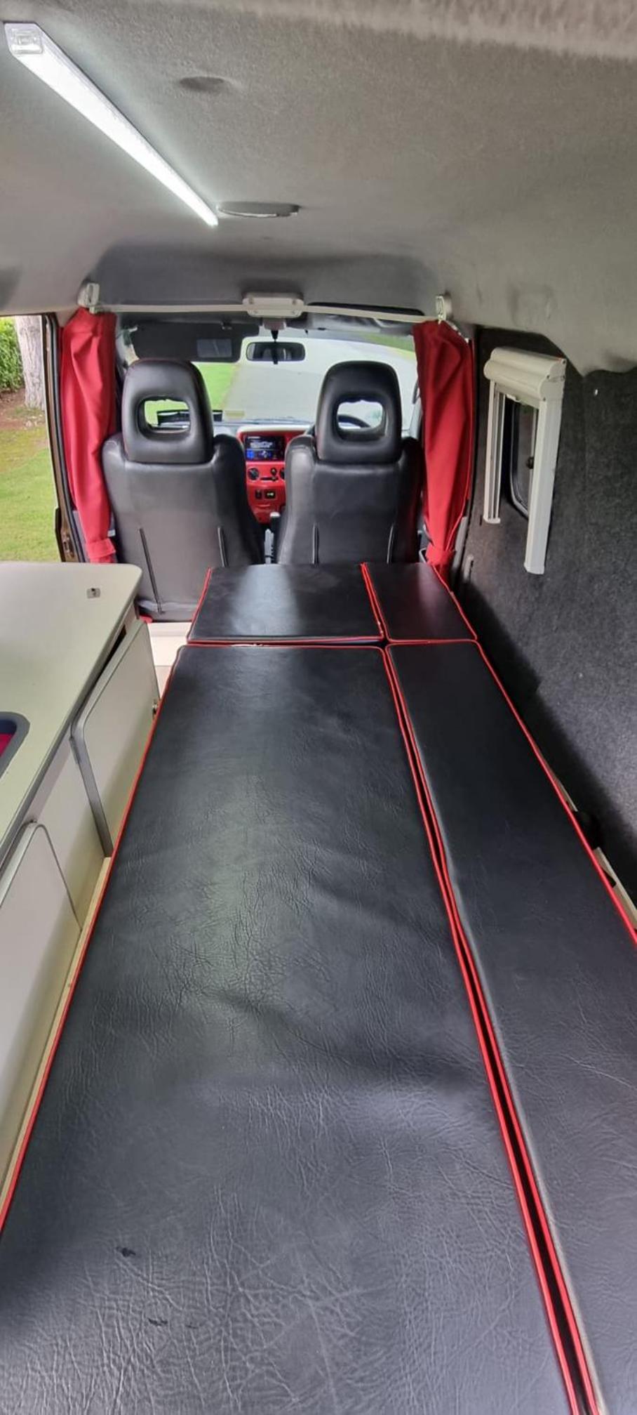 RETRO CAMPER HIRE LTD Campervan Hire Company