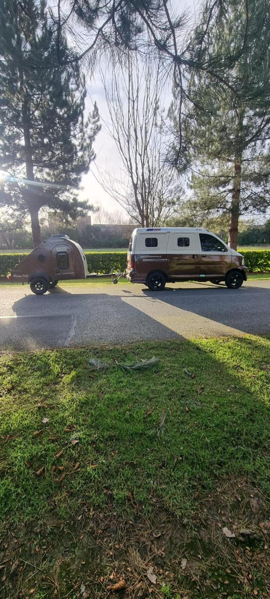 RETRO CAMPER HIRE LTD Campervan Hire Company
