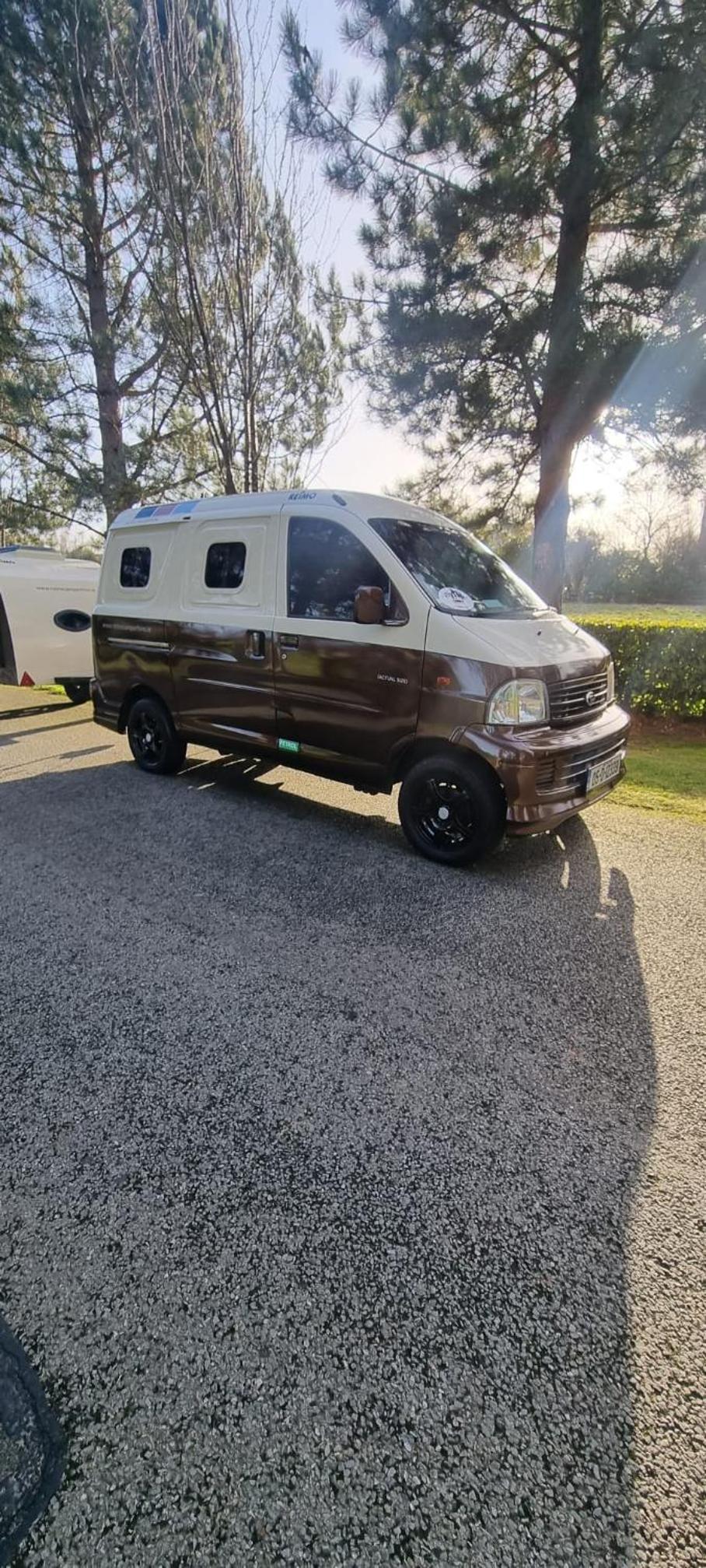 RETRO CAMPER HIRE LTD Campervan Hire Company