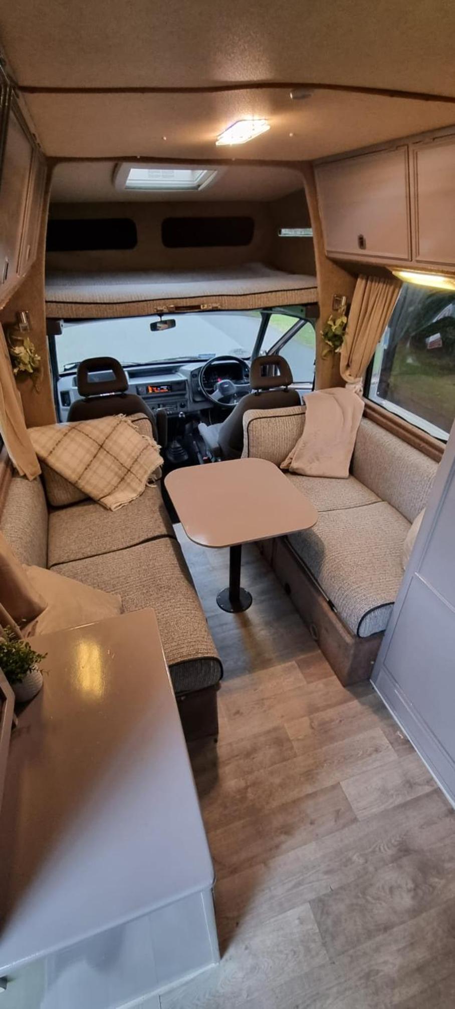 RETRO CAMPER HIRE LTD Campervan Hire Company