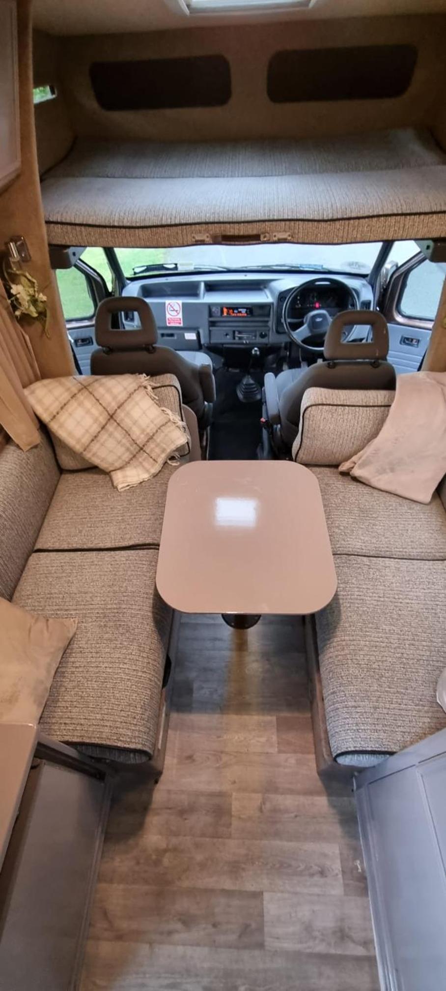 RETRO CAMPER HIRE LTD Campervan Hire Company