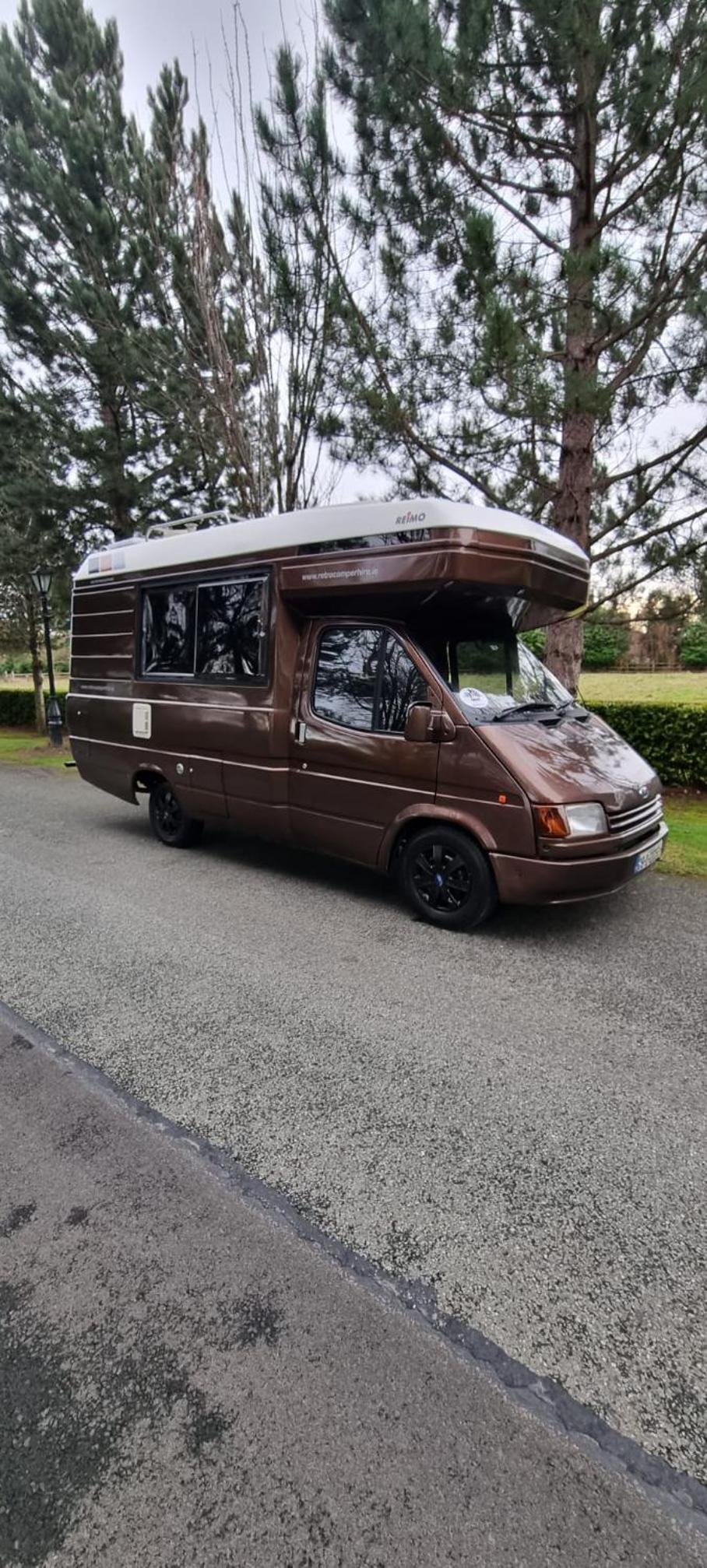 RETRO CAMPER HIRE LTD Campervan Hire Company