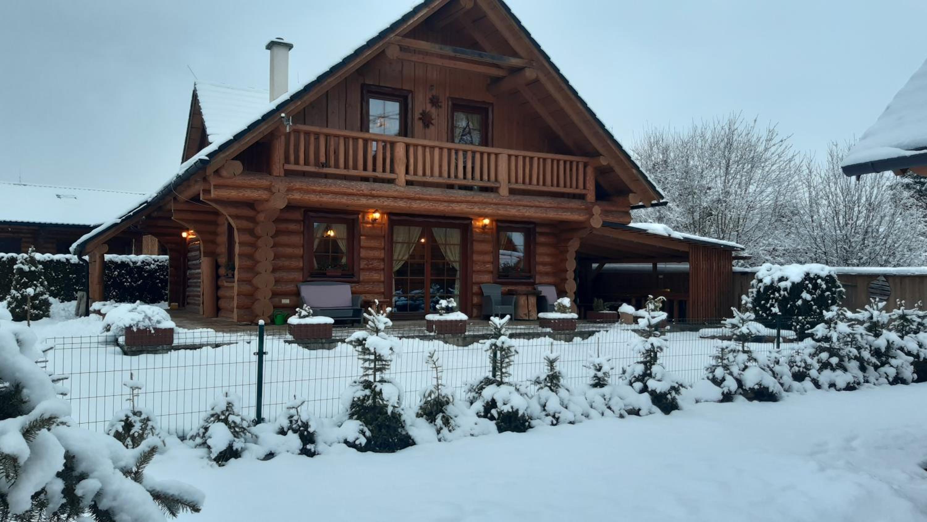 Rekreačný zrubový dom view 4