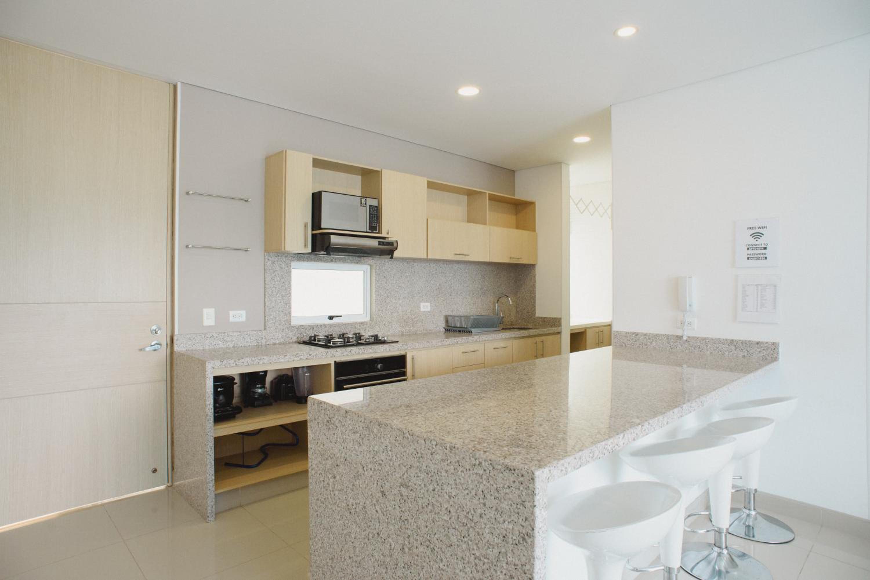 Edificio Reserva del Mar, apartamentos 1618, 1614 y 1714