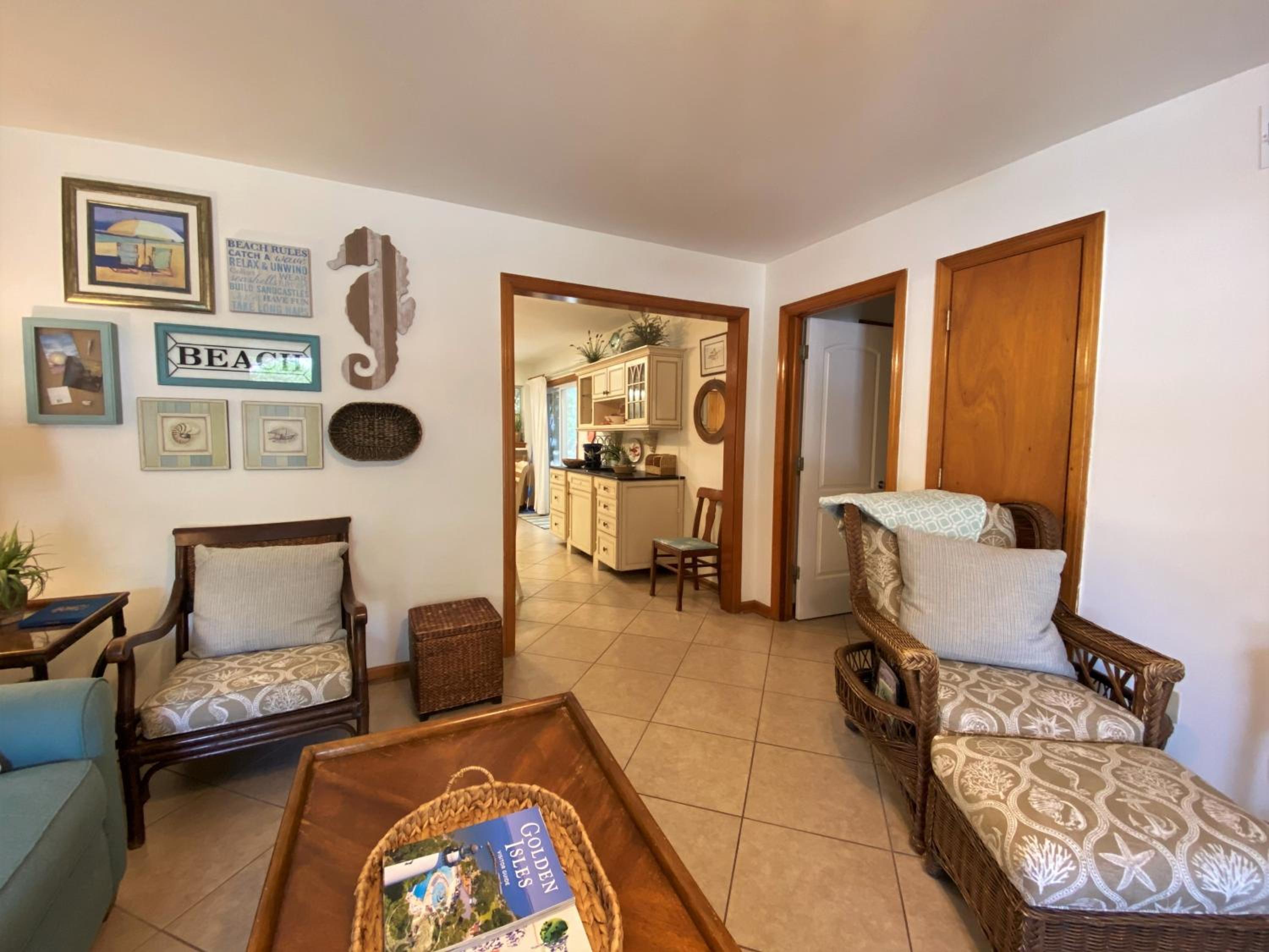 HOLLAND HOUSE DUPLEX Duplex