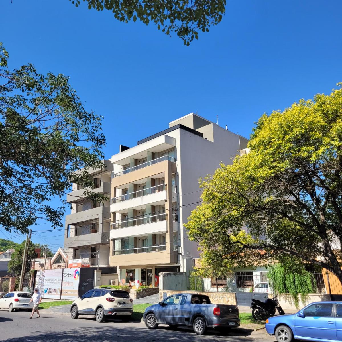 Salta Hills 2