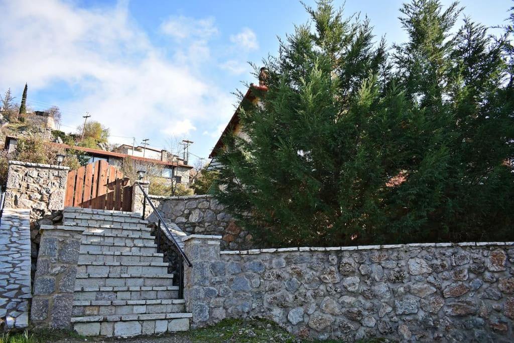 Kastalia Country Home