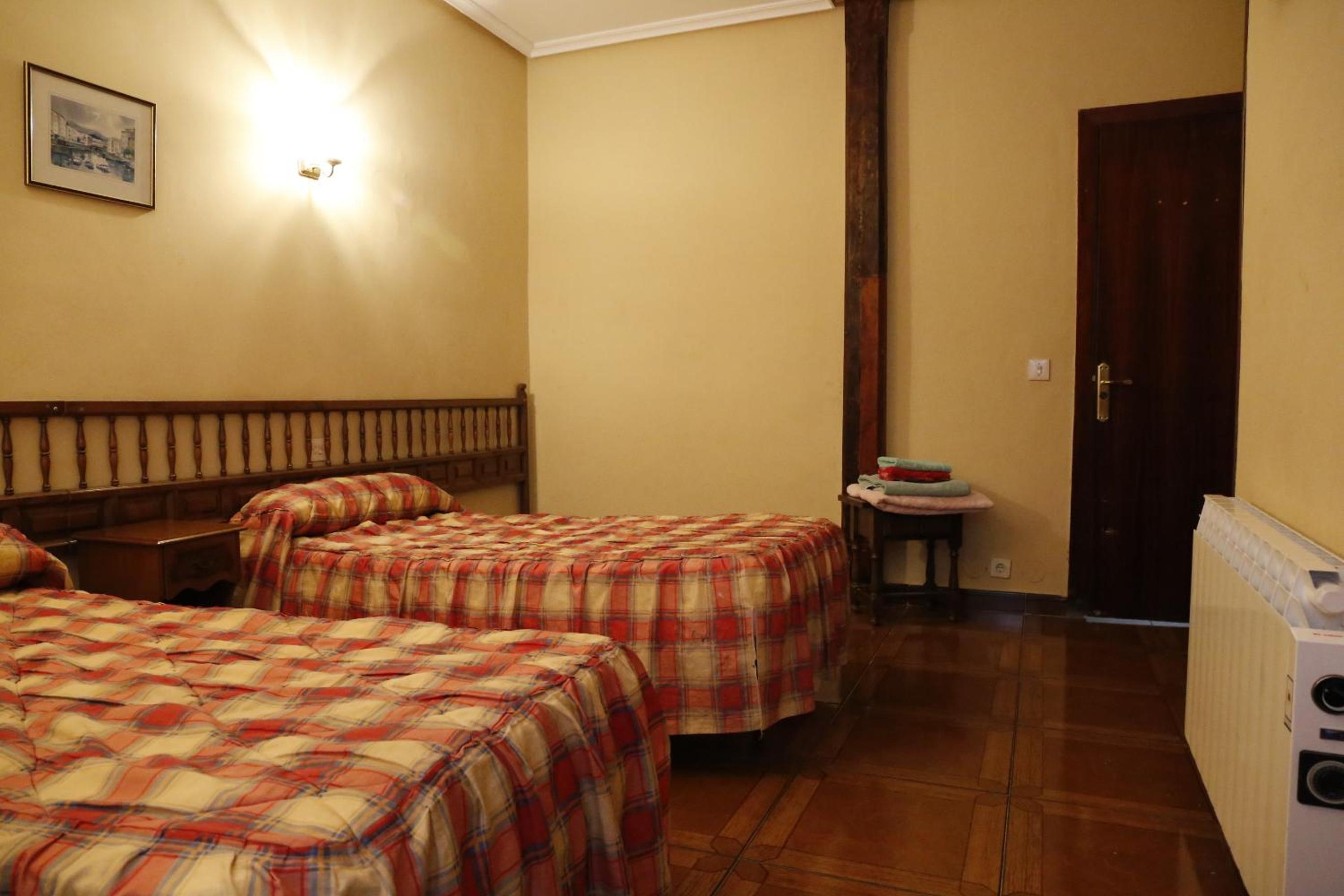 Pension Iberia photo 2