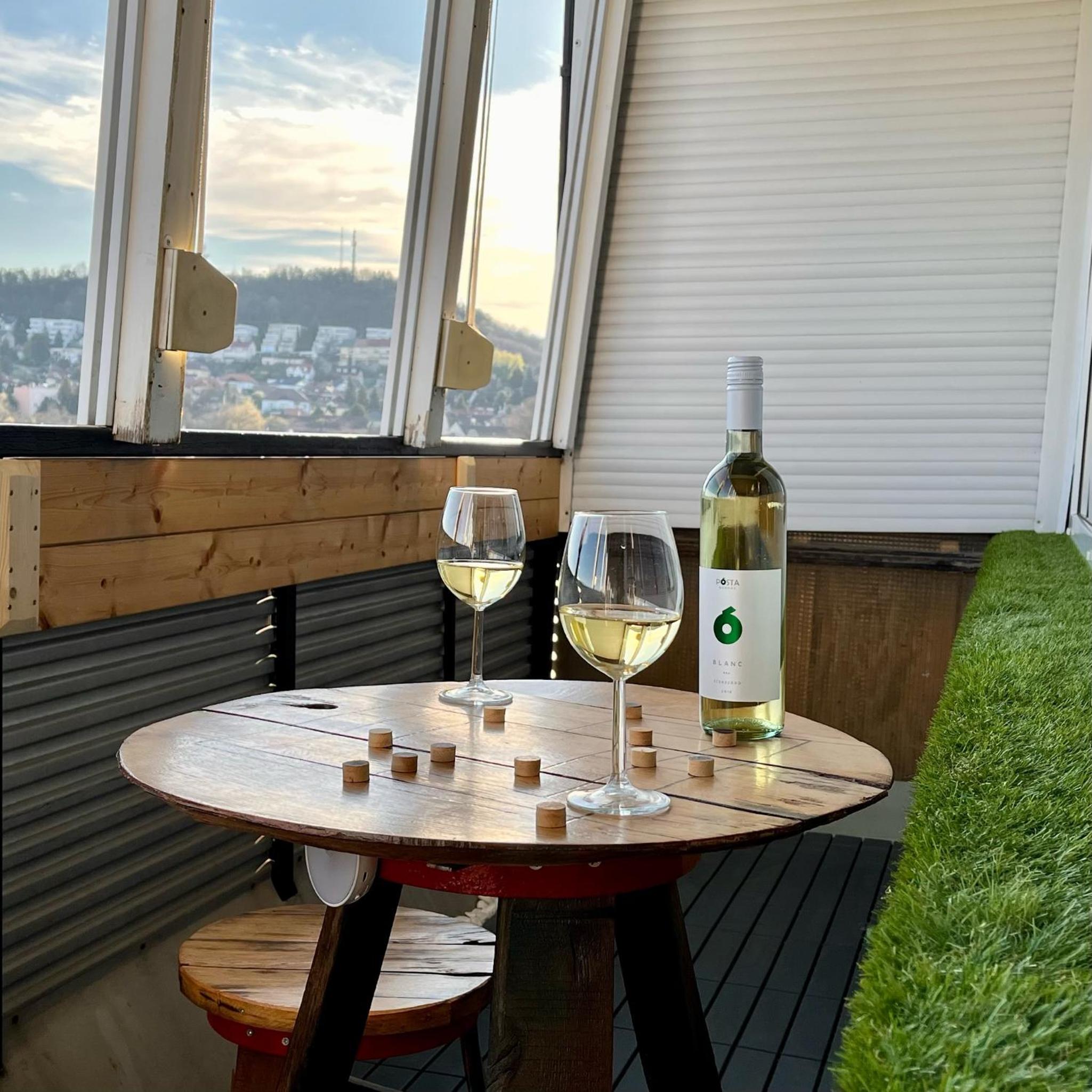 K1 Panoramic apartment view 3