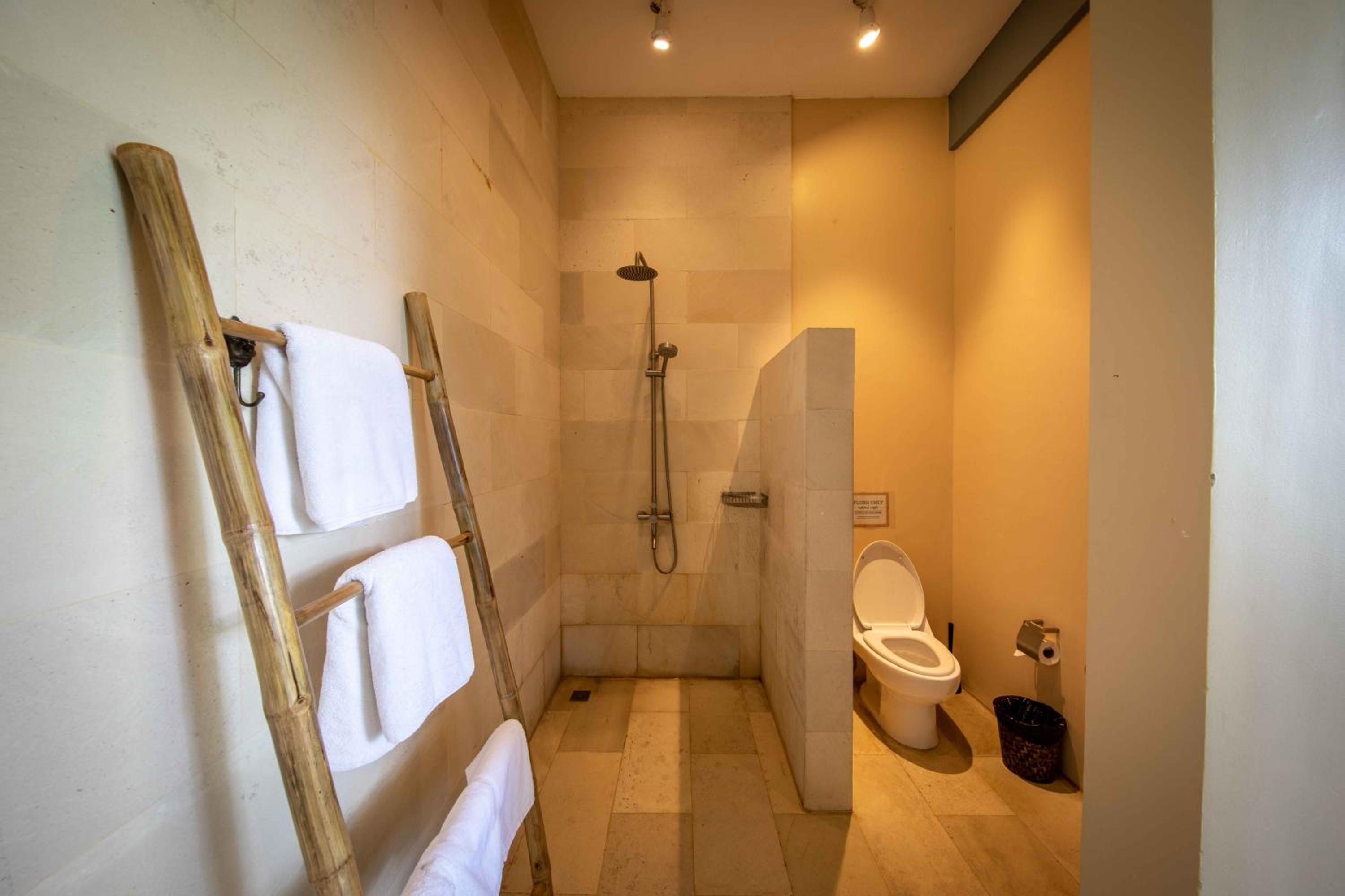 Karuna El Nido Villas — photo 34