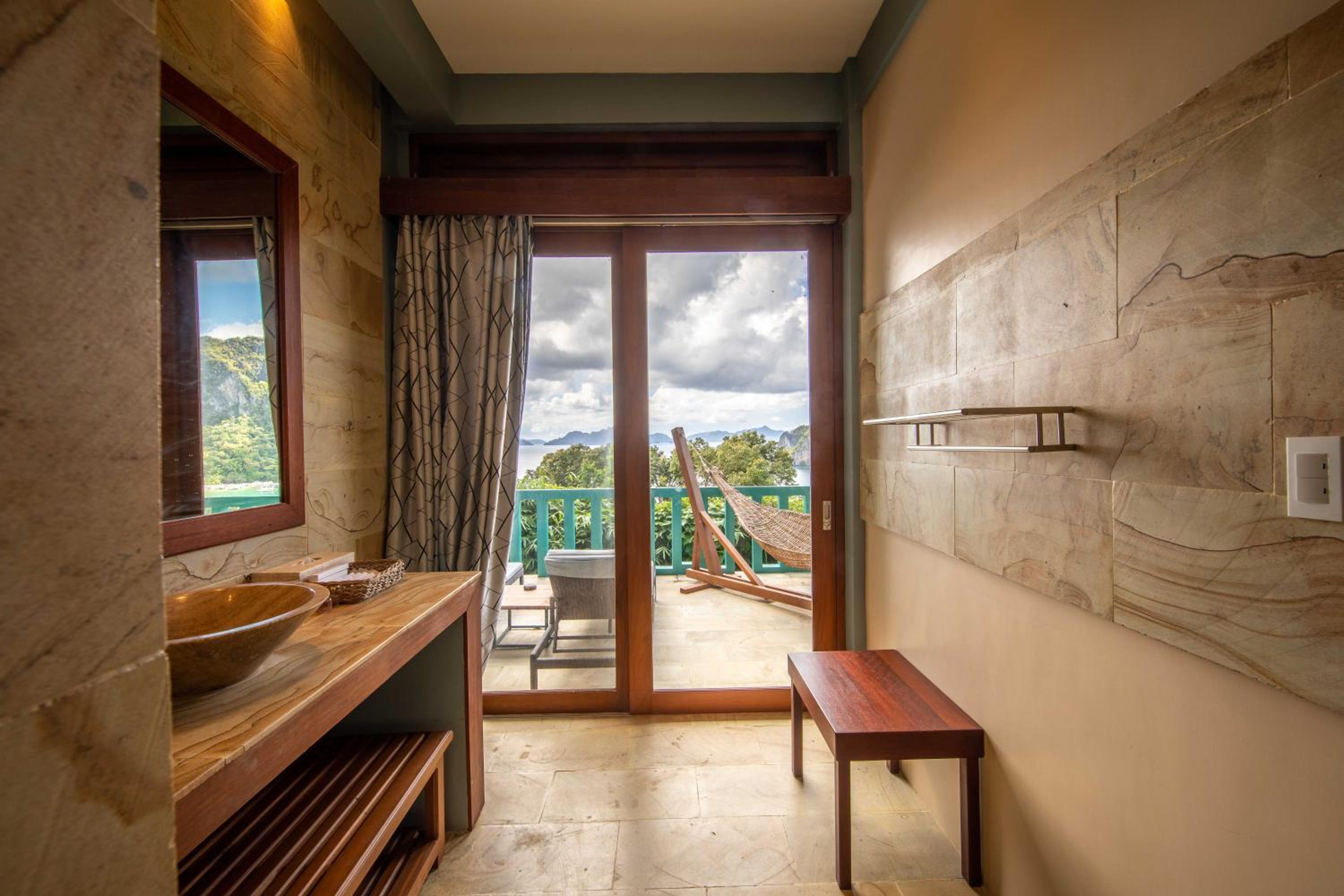 Karuna El Nido Villas — photo 42