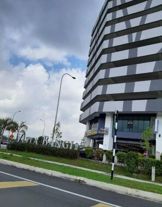 Kasih Homestay, Vista Bangi Service Apartment photo 2