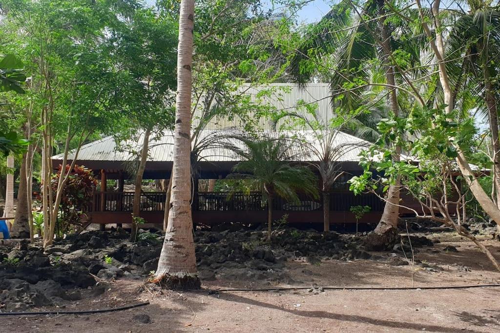 Marahuyo - Off-grid, beachfront, private cabin