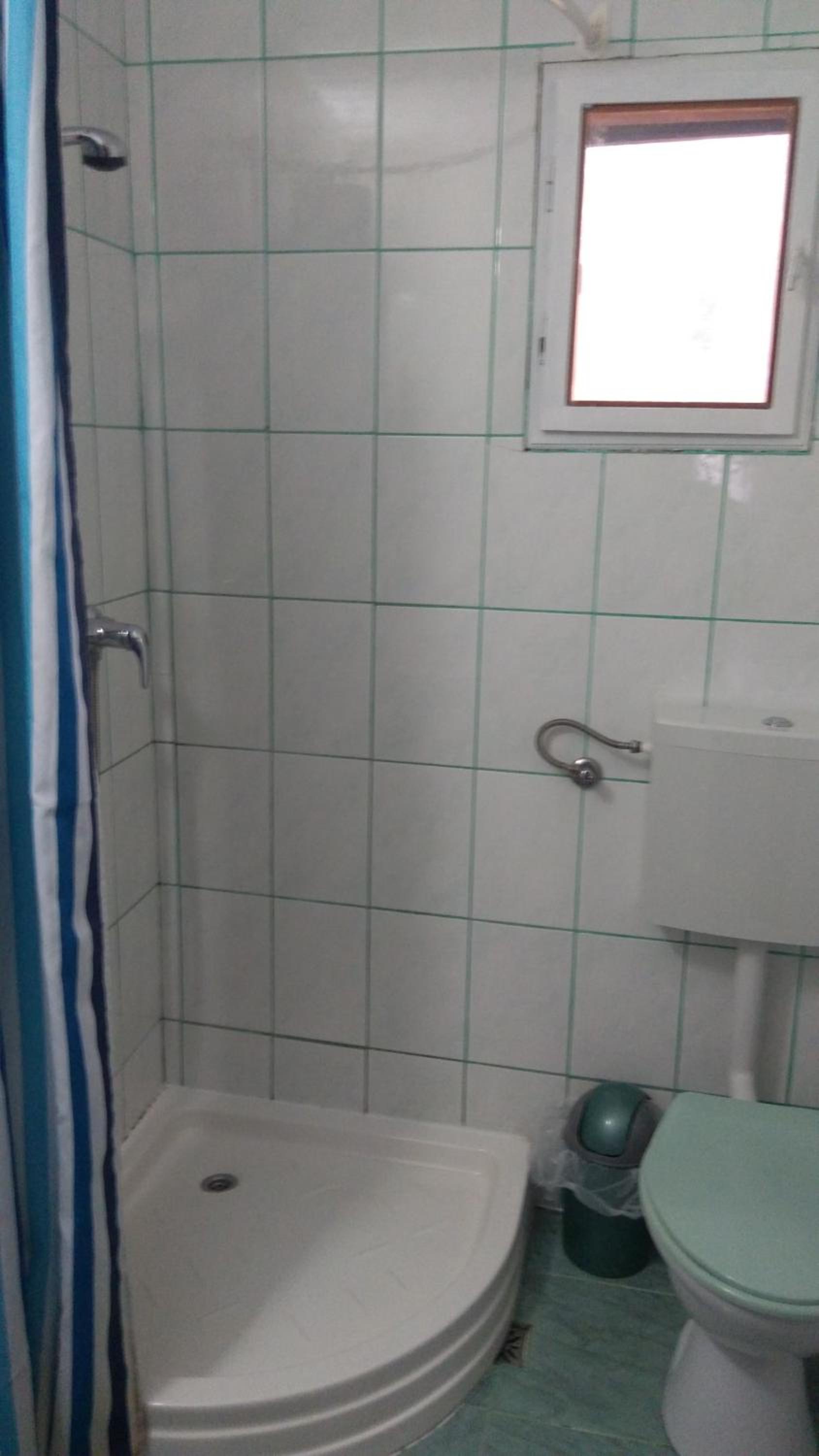 Photo 37