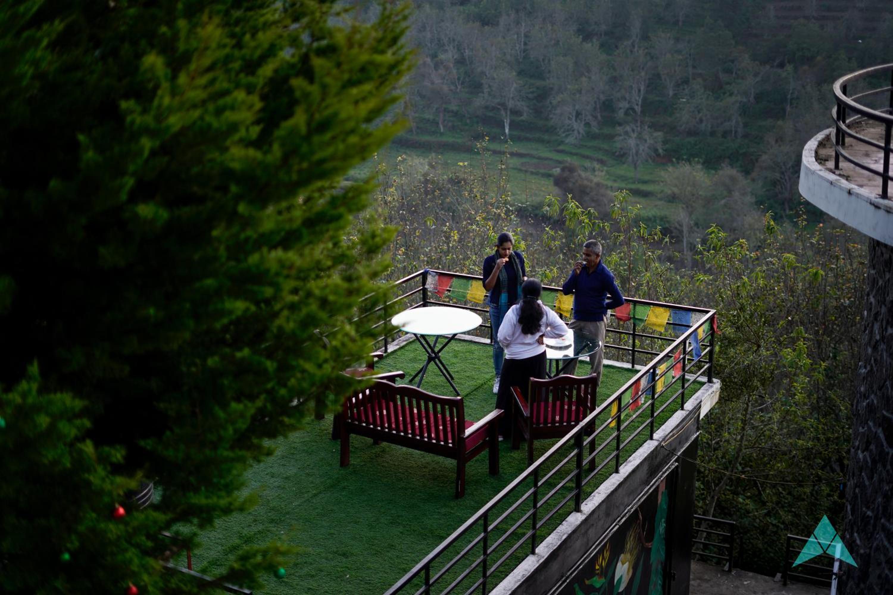 balance & terrace