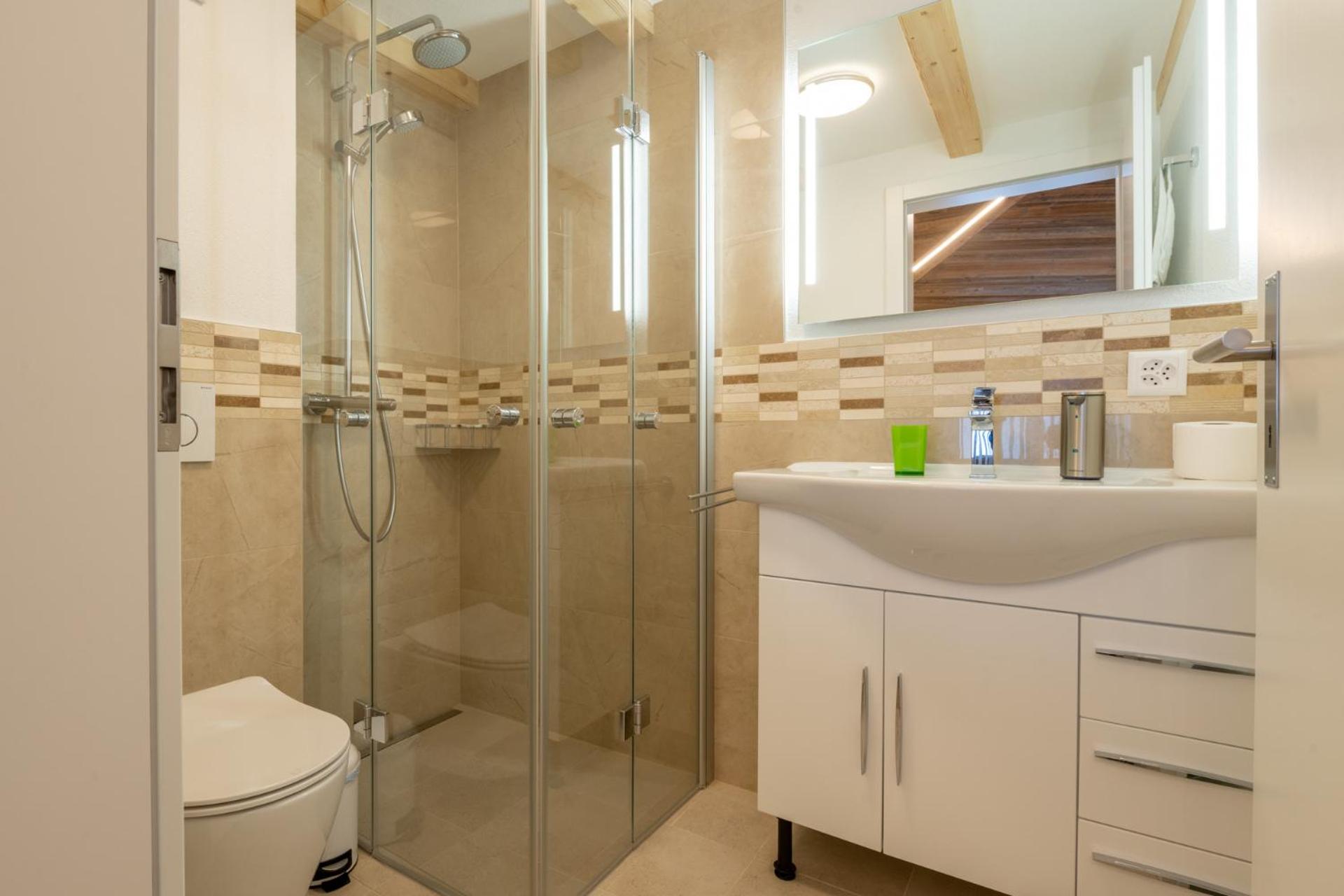 Apartments Alpenrose view 5