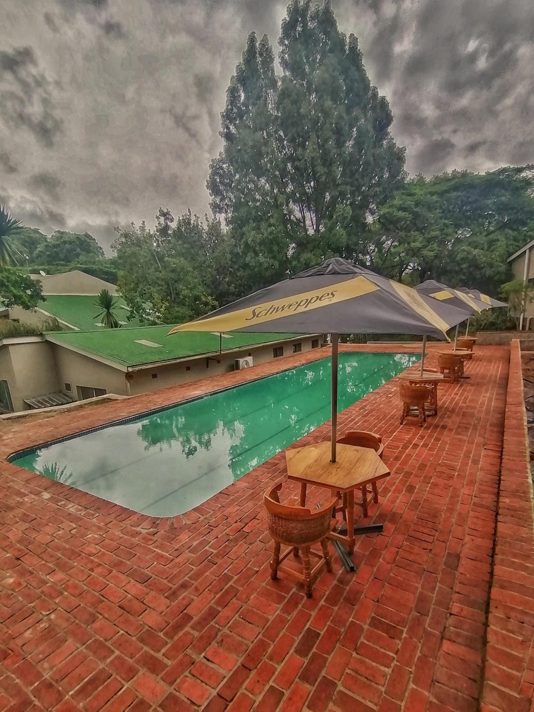 Villa 33