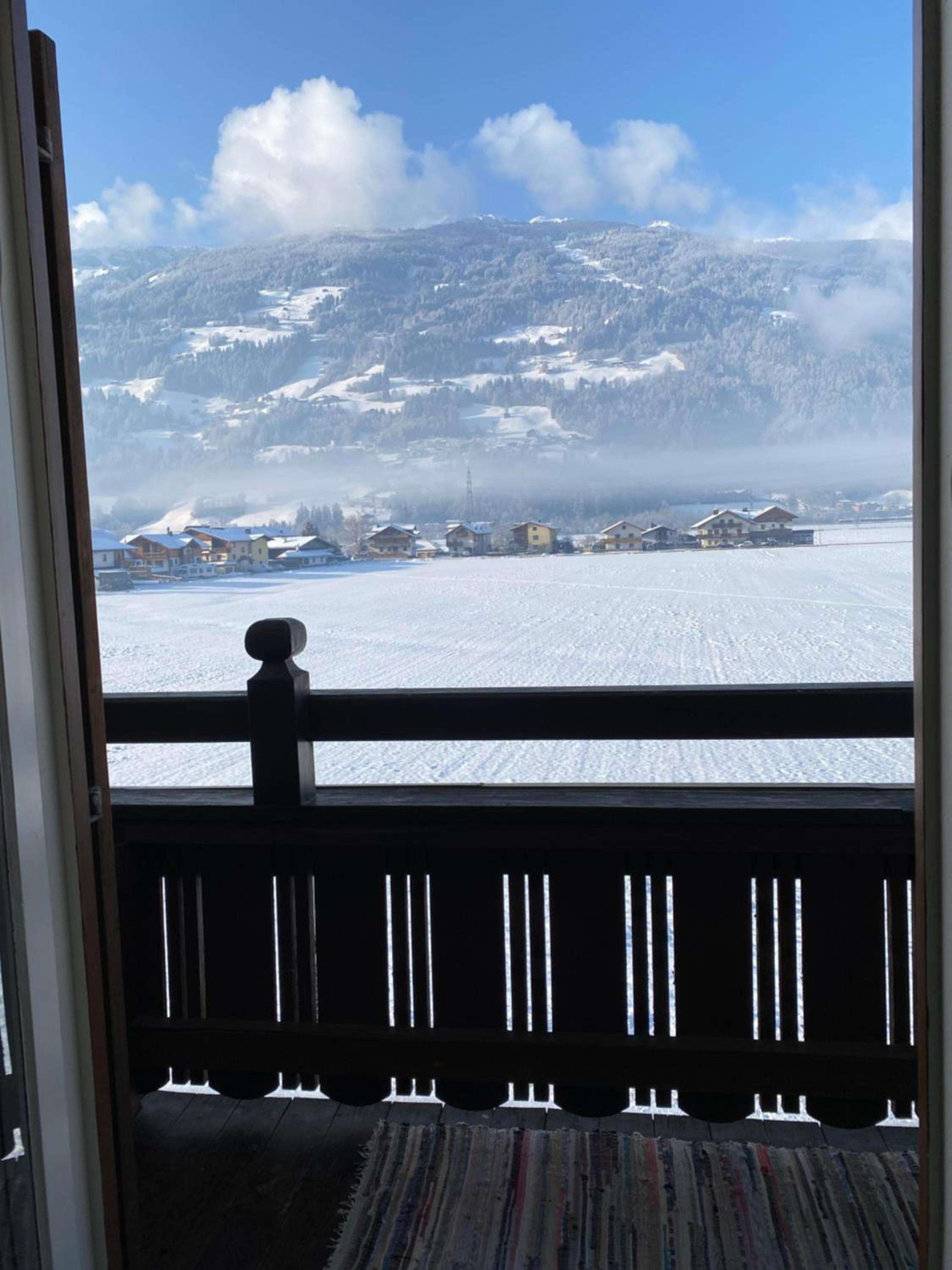 Haus I'mperfect view 2