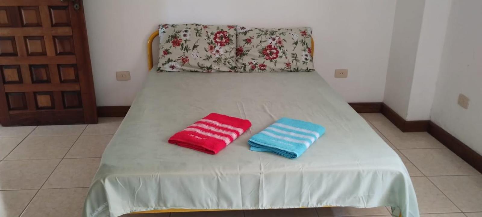 Casa Beira-Mar 10pessoas 3 Suítes Térreo - A única realmente 
