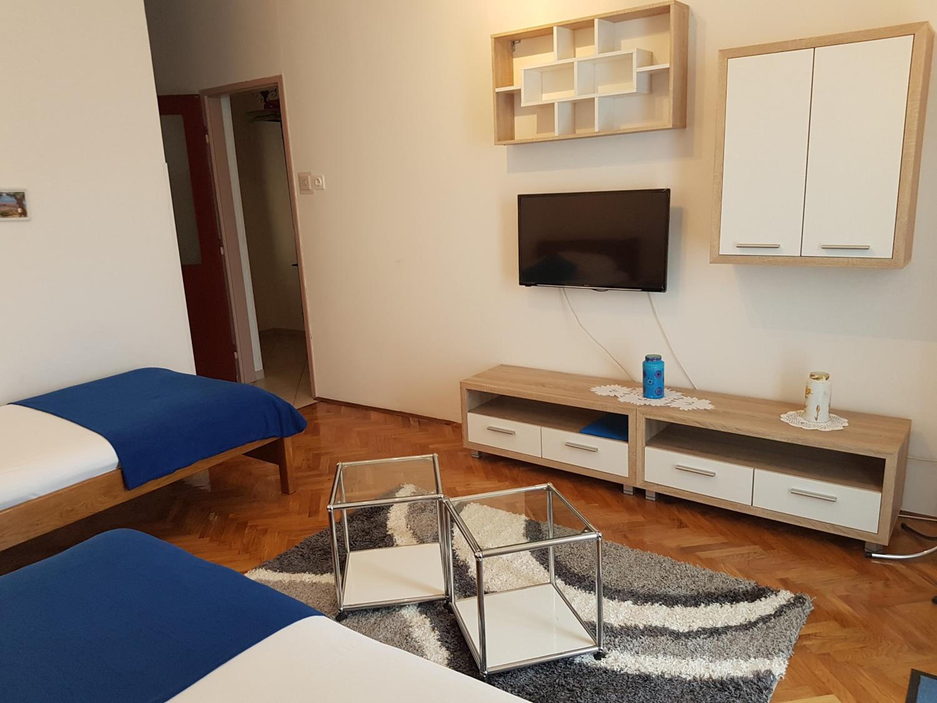 Apartments Luna