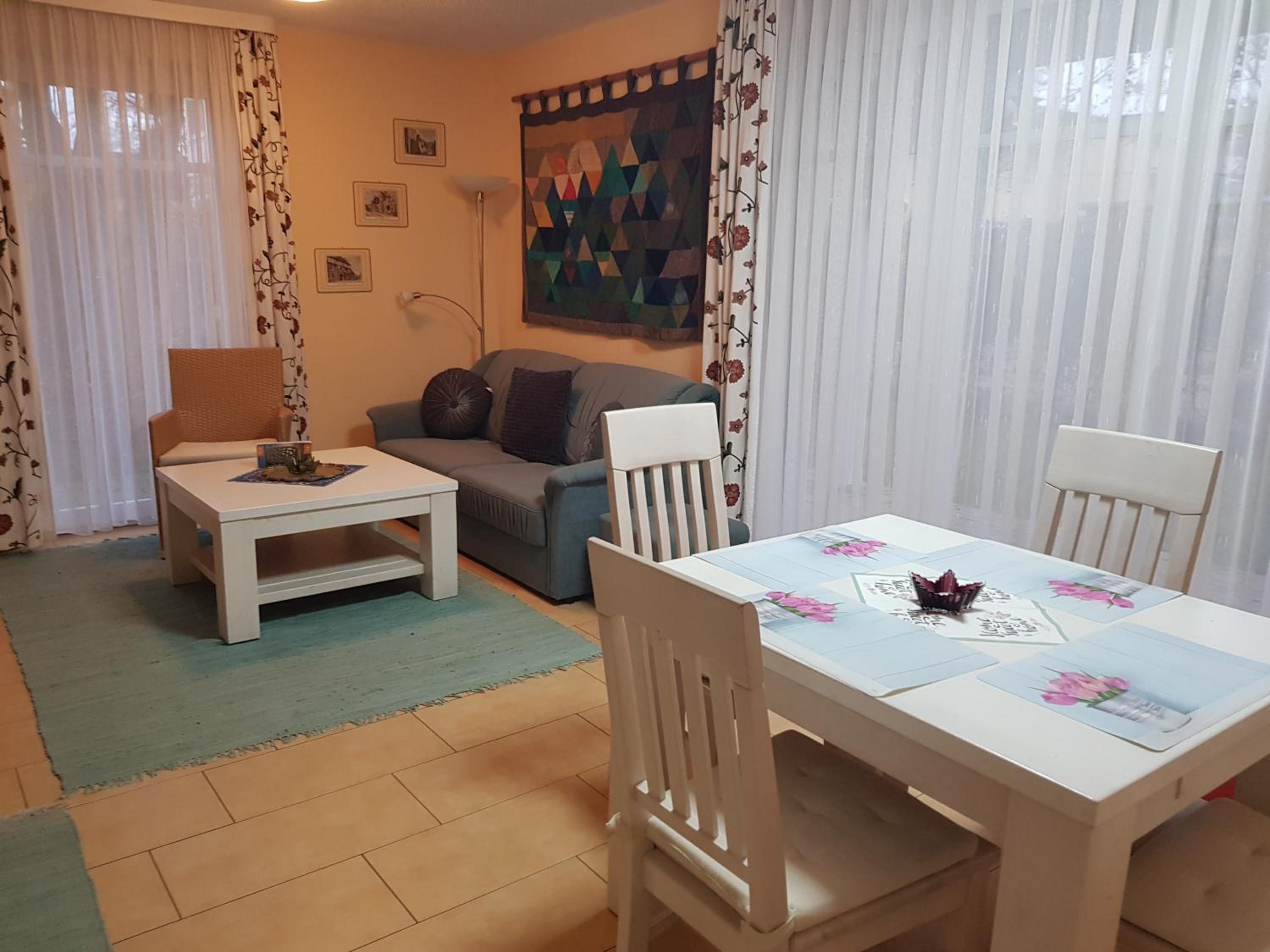 Villa Seefisch, Wohnung 4 mit Terrasse