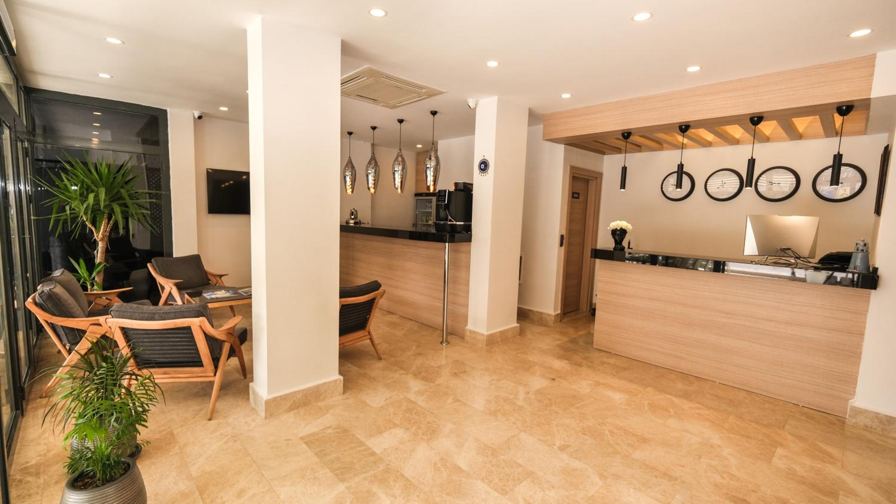 Alesta Seaside Residence - Image 42