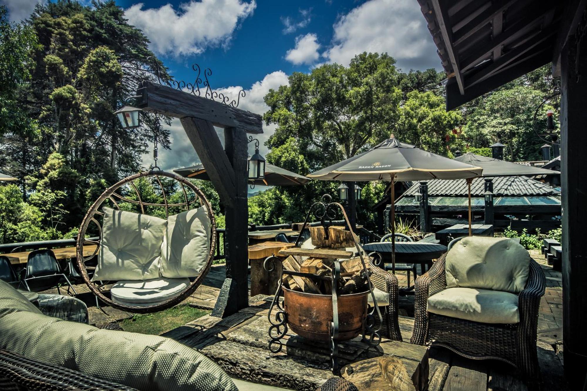 Art Lodge