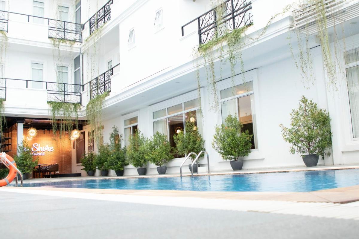 hotel building