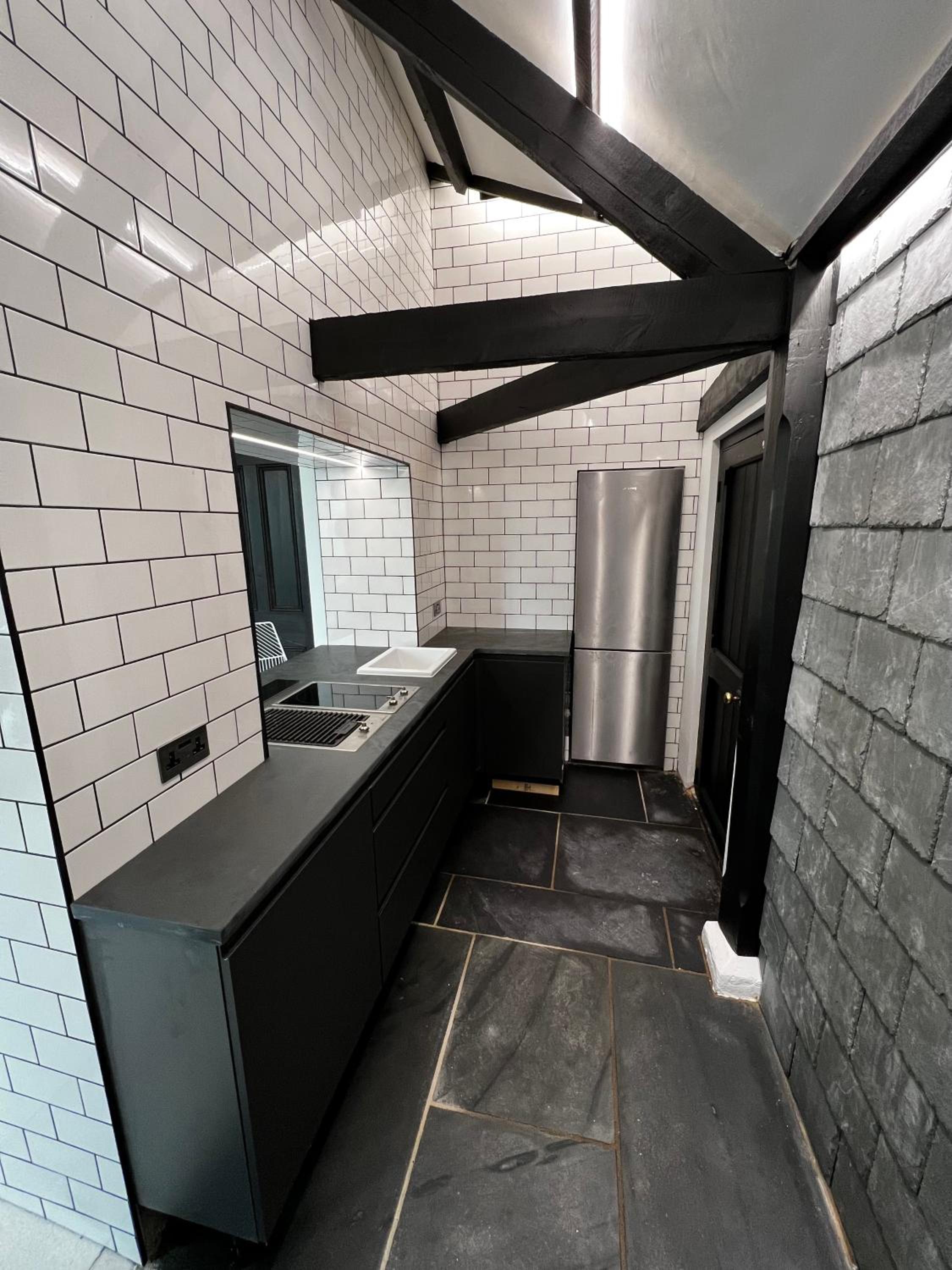 Lower Winsford Apartments & Rooms