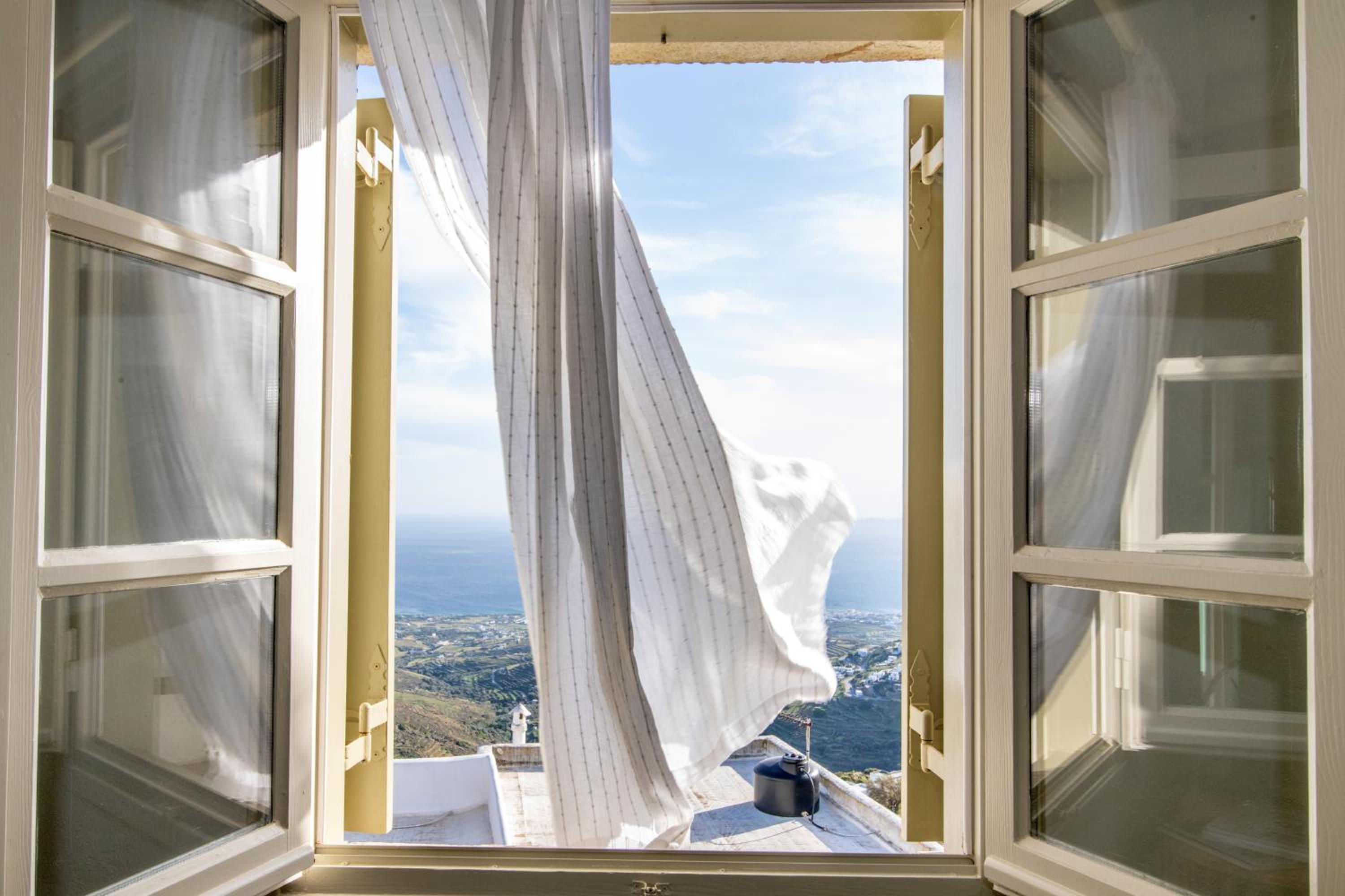 Apopsis Tinos View view 2