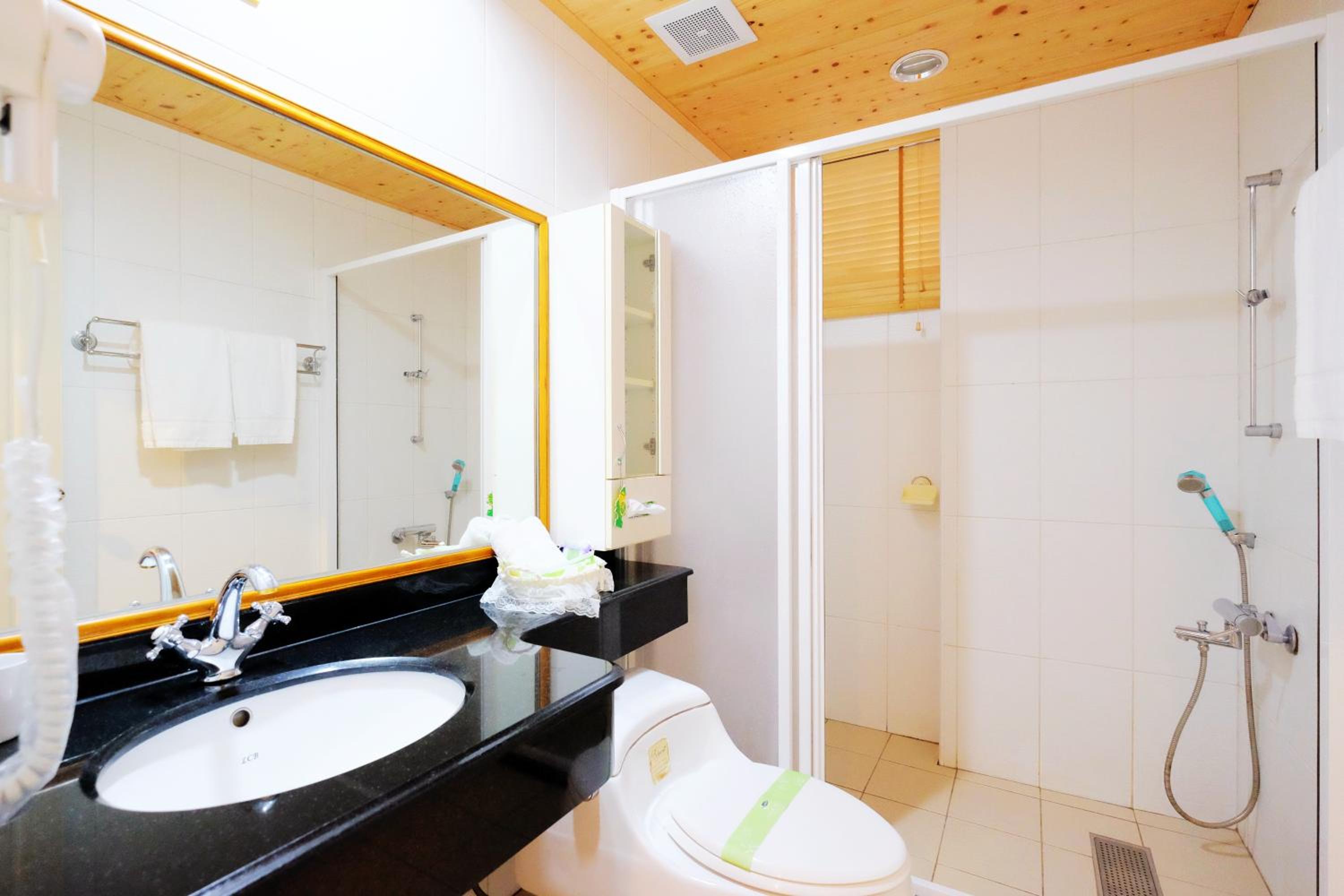 Zhileju Homestay