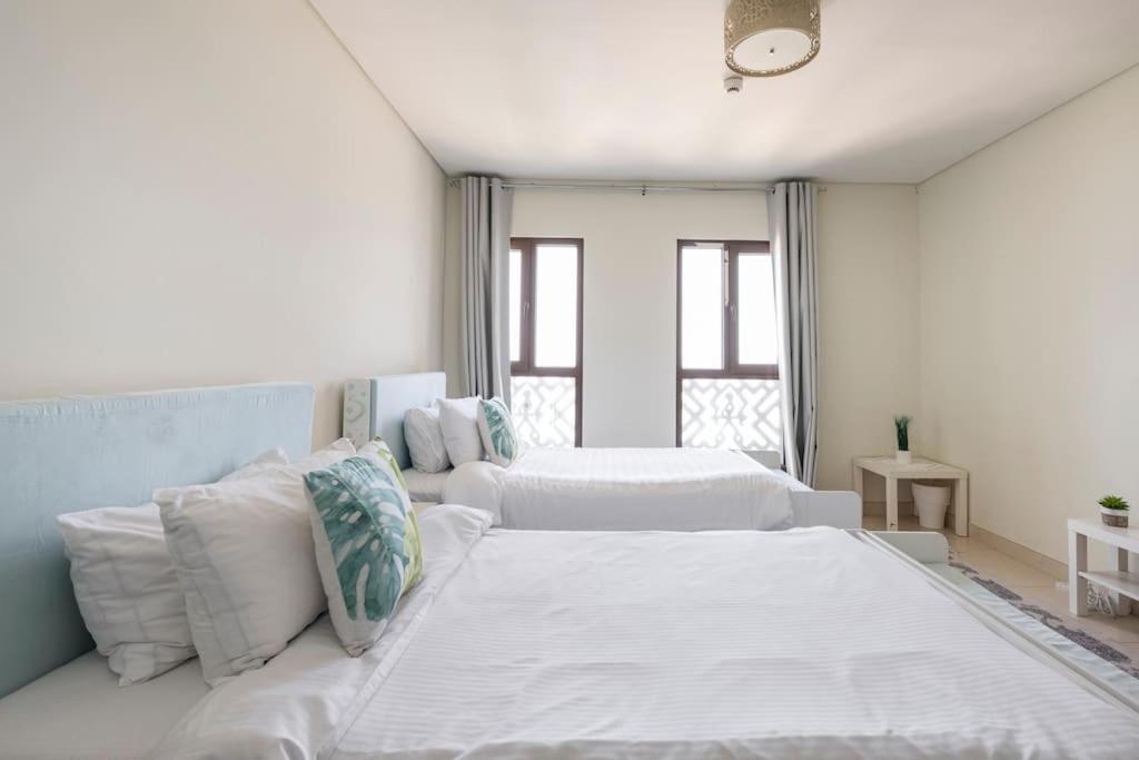 Balqis Residense Palm Jumeirah,Pool, Beach, Top floor, Full sea view, Restaurants