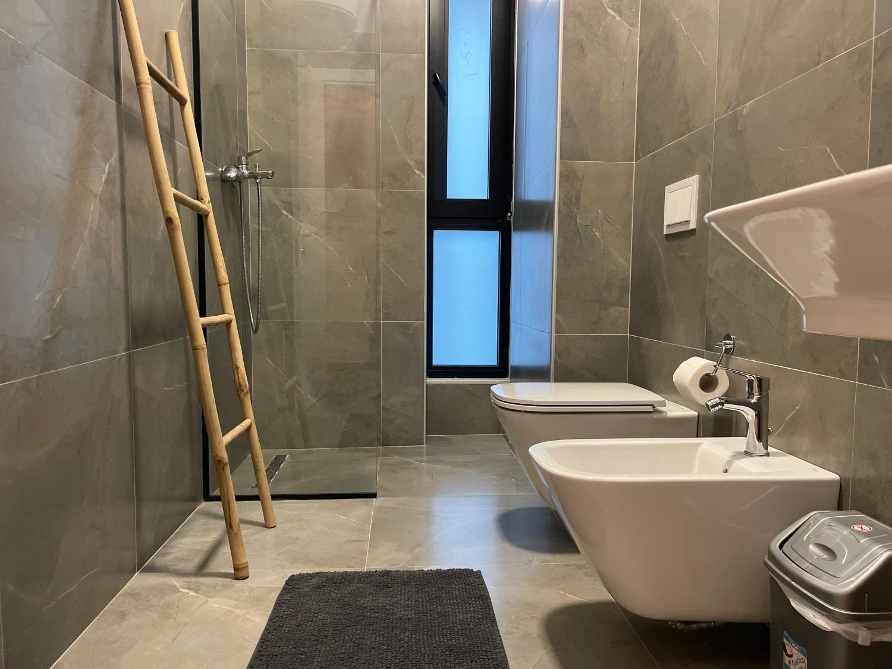 Square 21 Apartments
