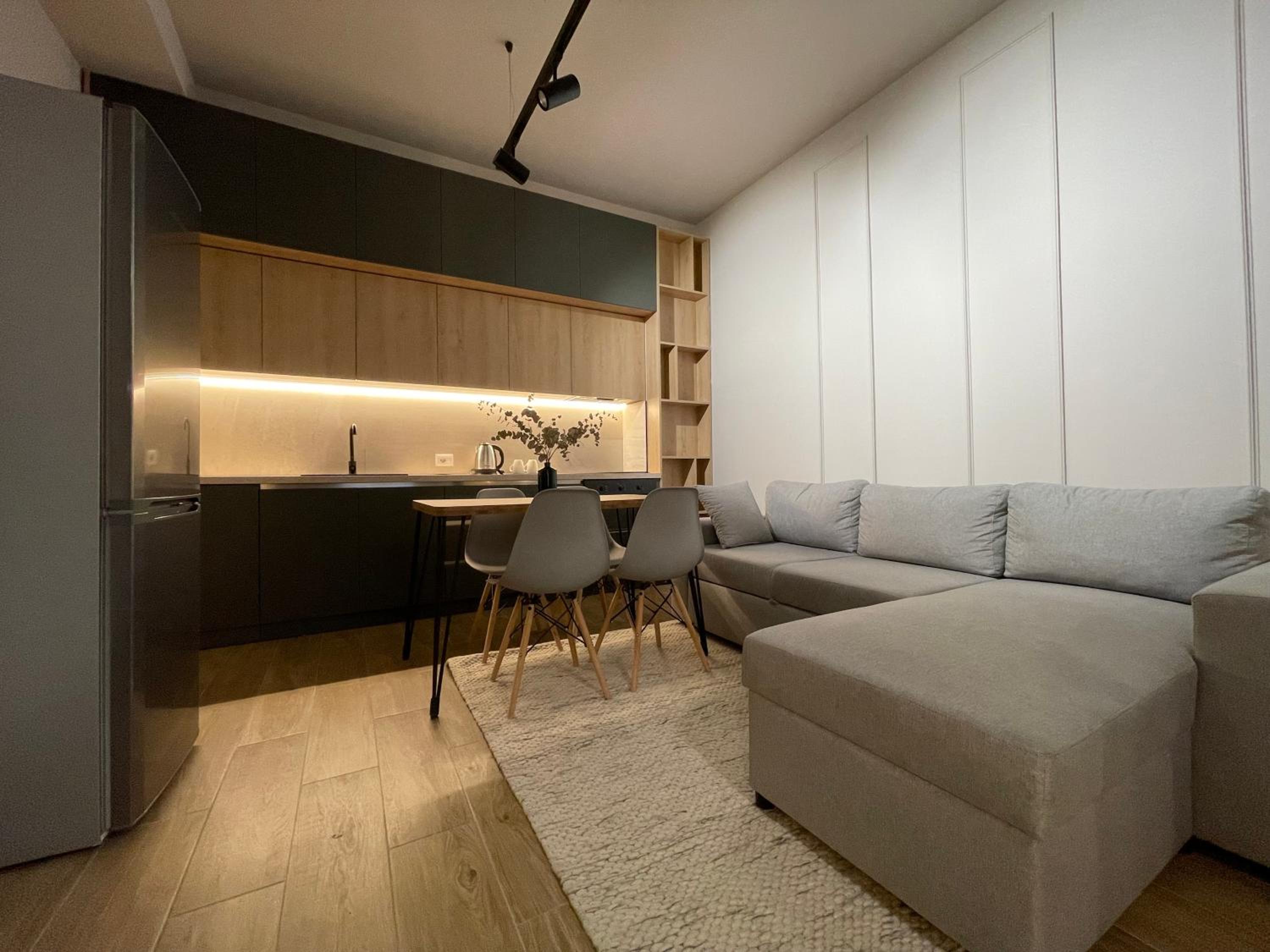 Square 21 Apartments