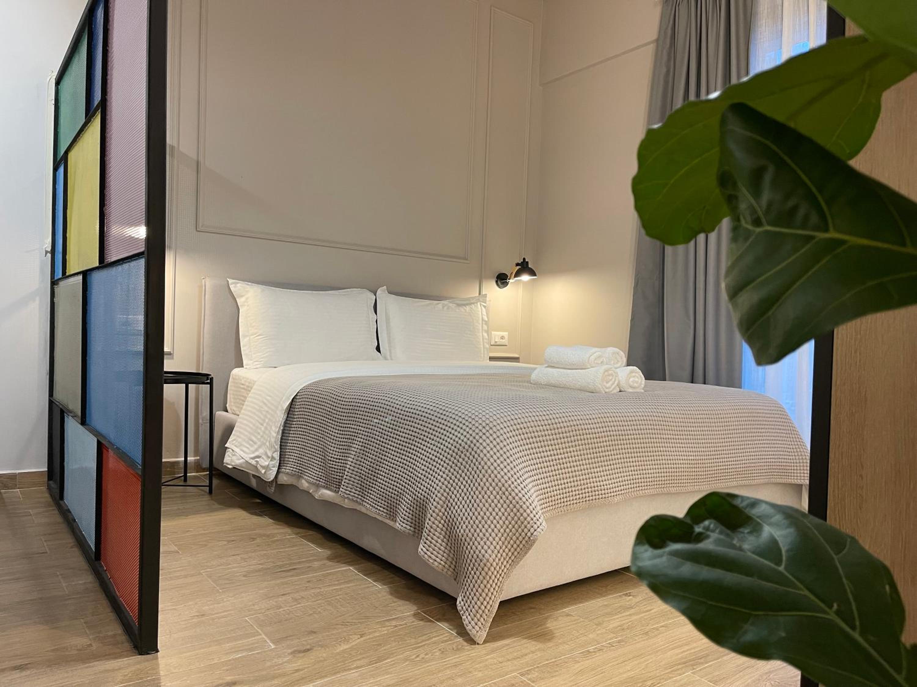 Square 21 Apartments