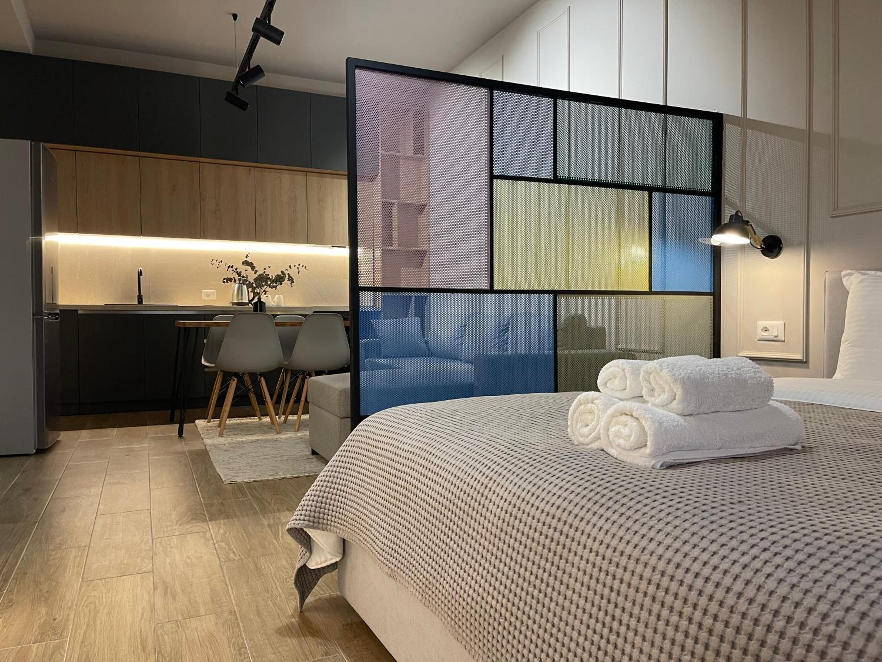 Square 21 Apartments