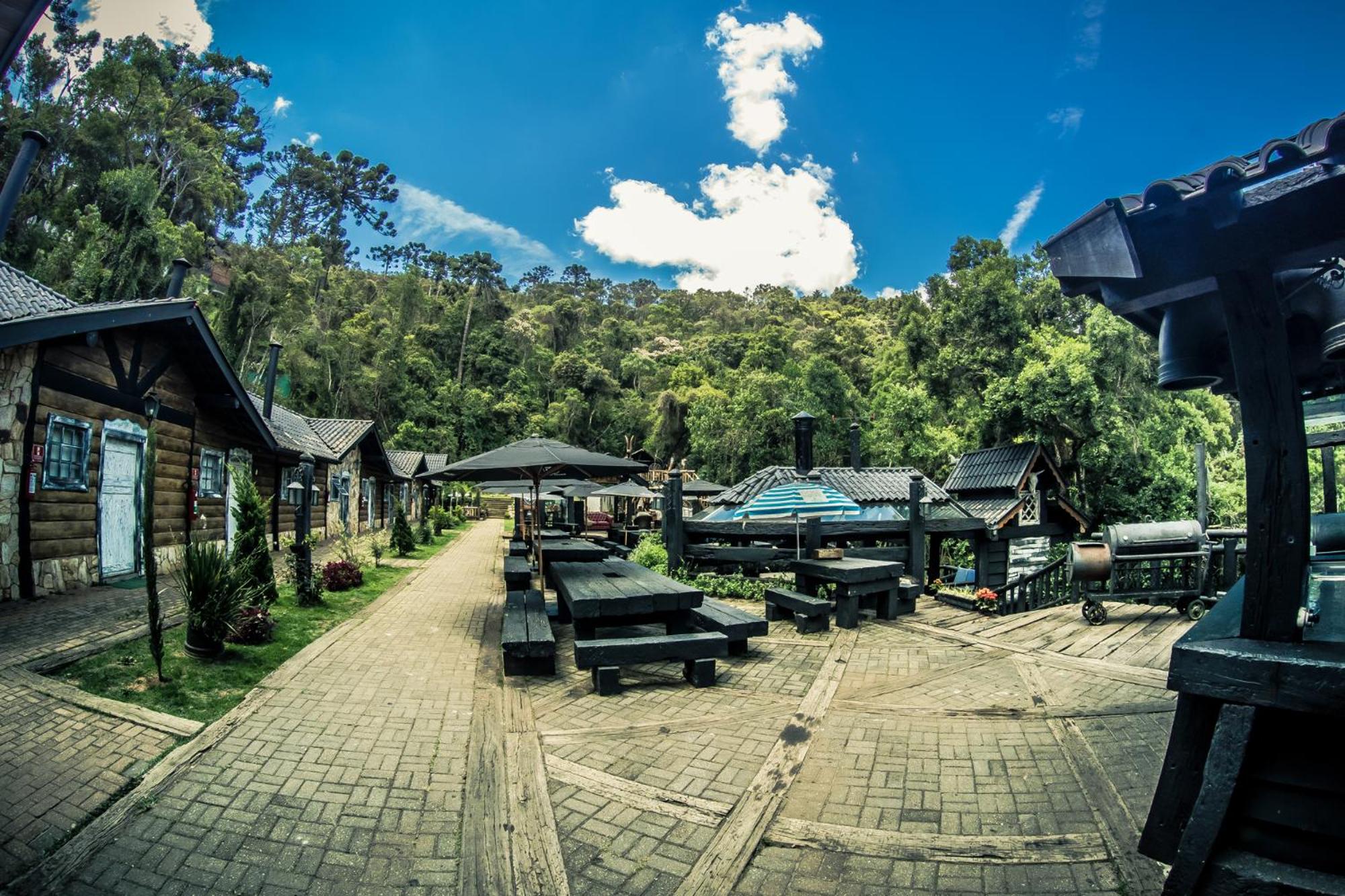 Art Lodge