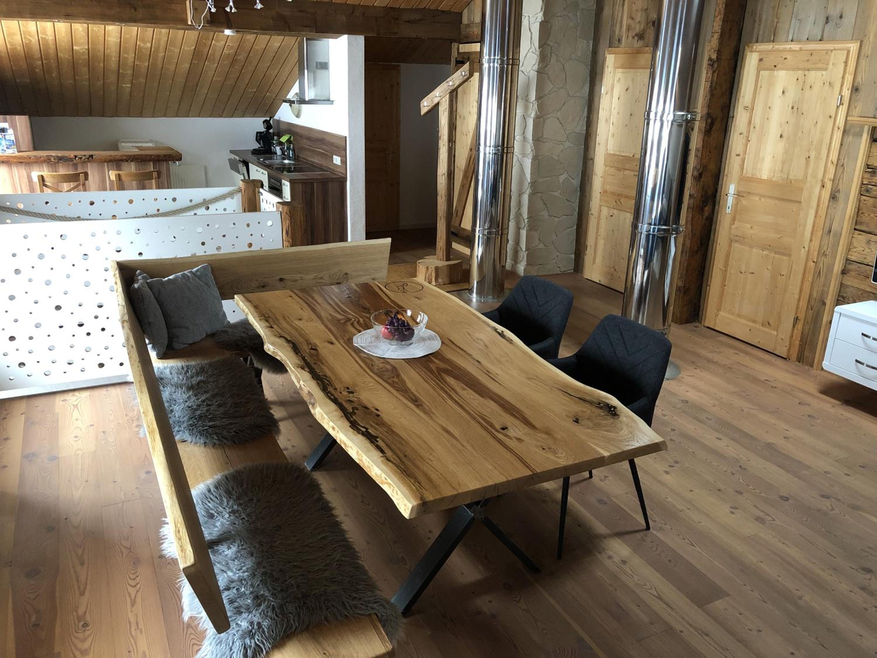 Uriges Alpen-Apartment Stefan Juen view 4