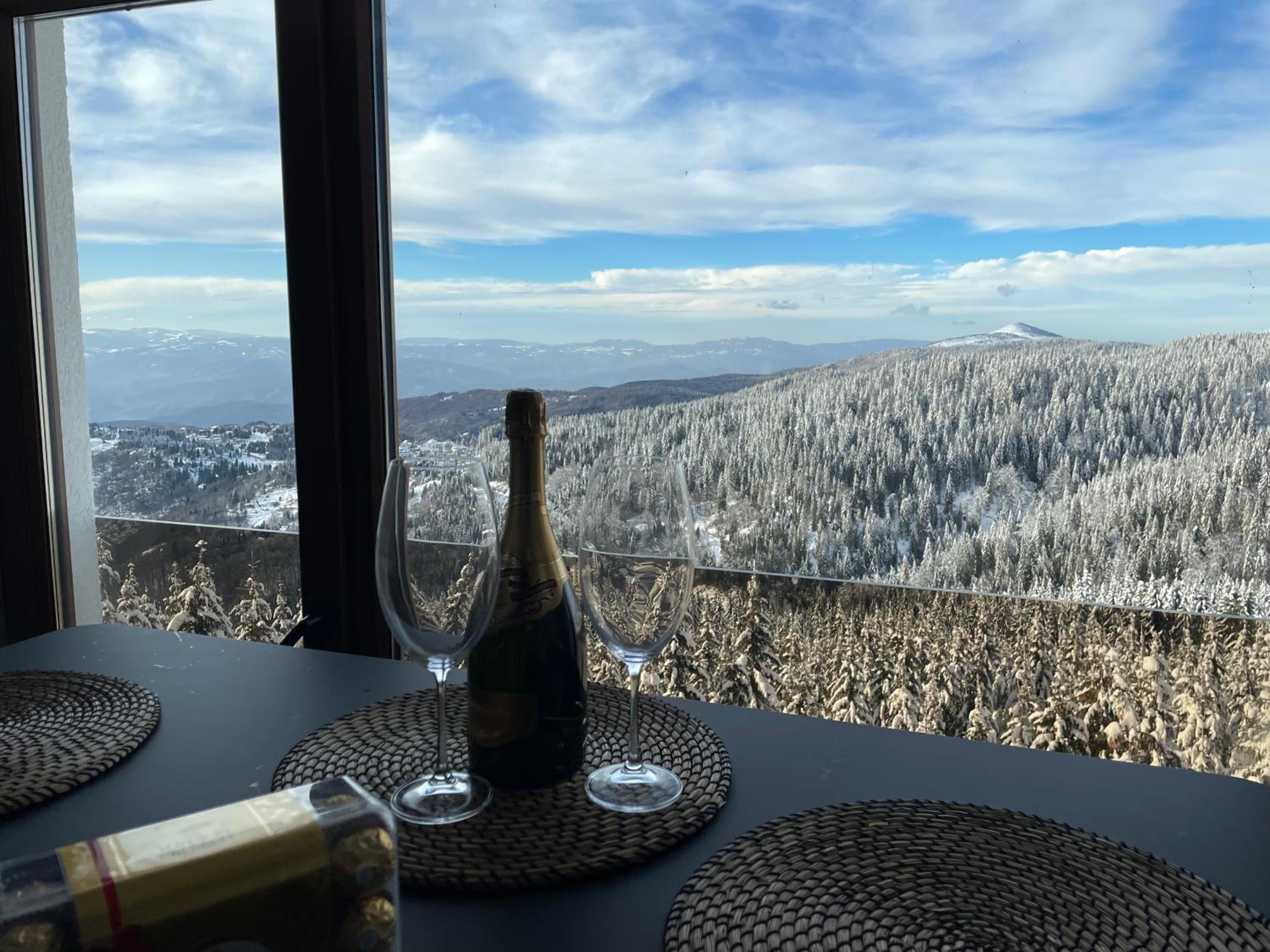 Luxury Sunny Hill view 2