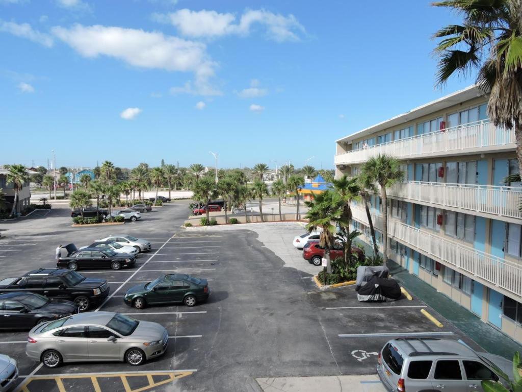 Ocean View - Direct Ocean Front-Pool Is Open