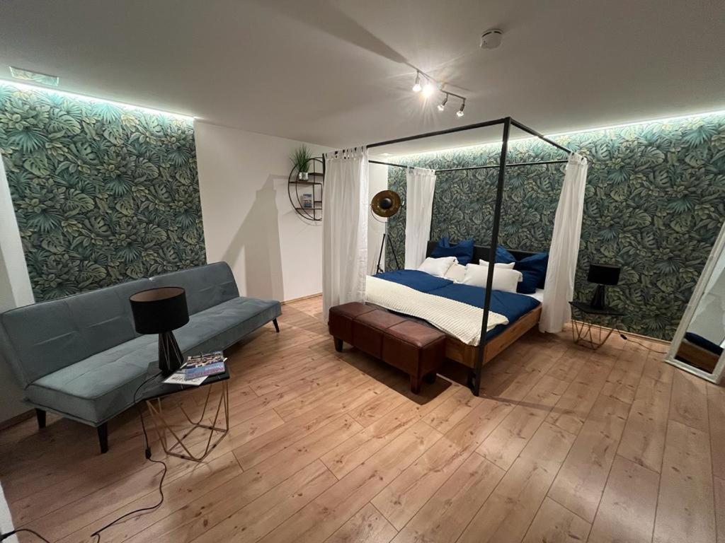 hotel room