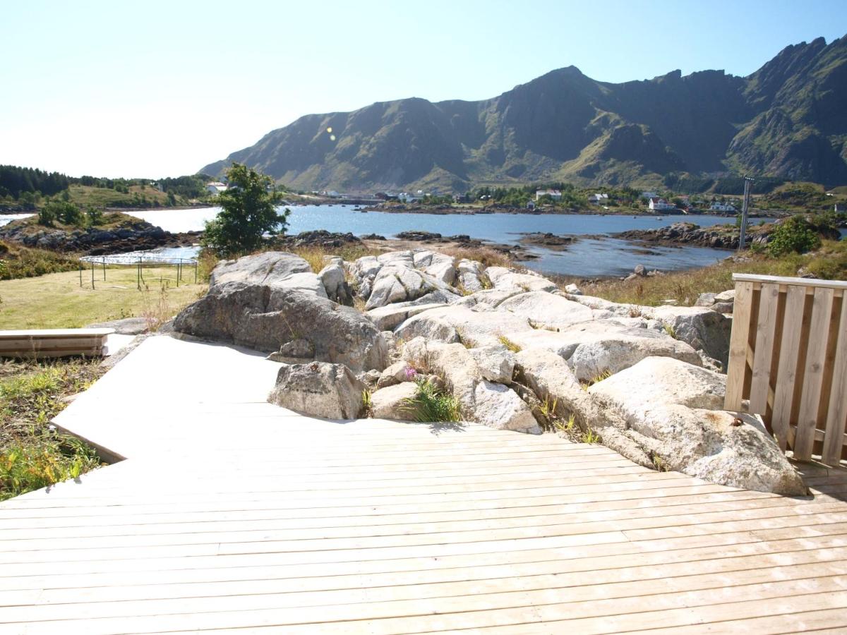 Villa Ballstad view 3