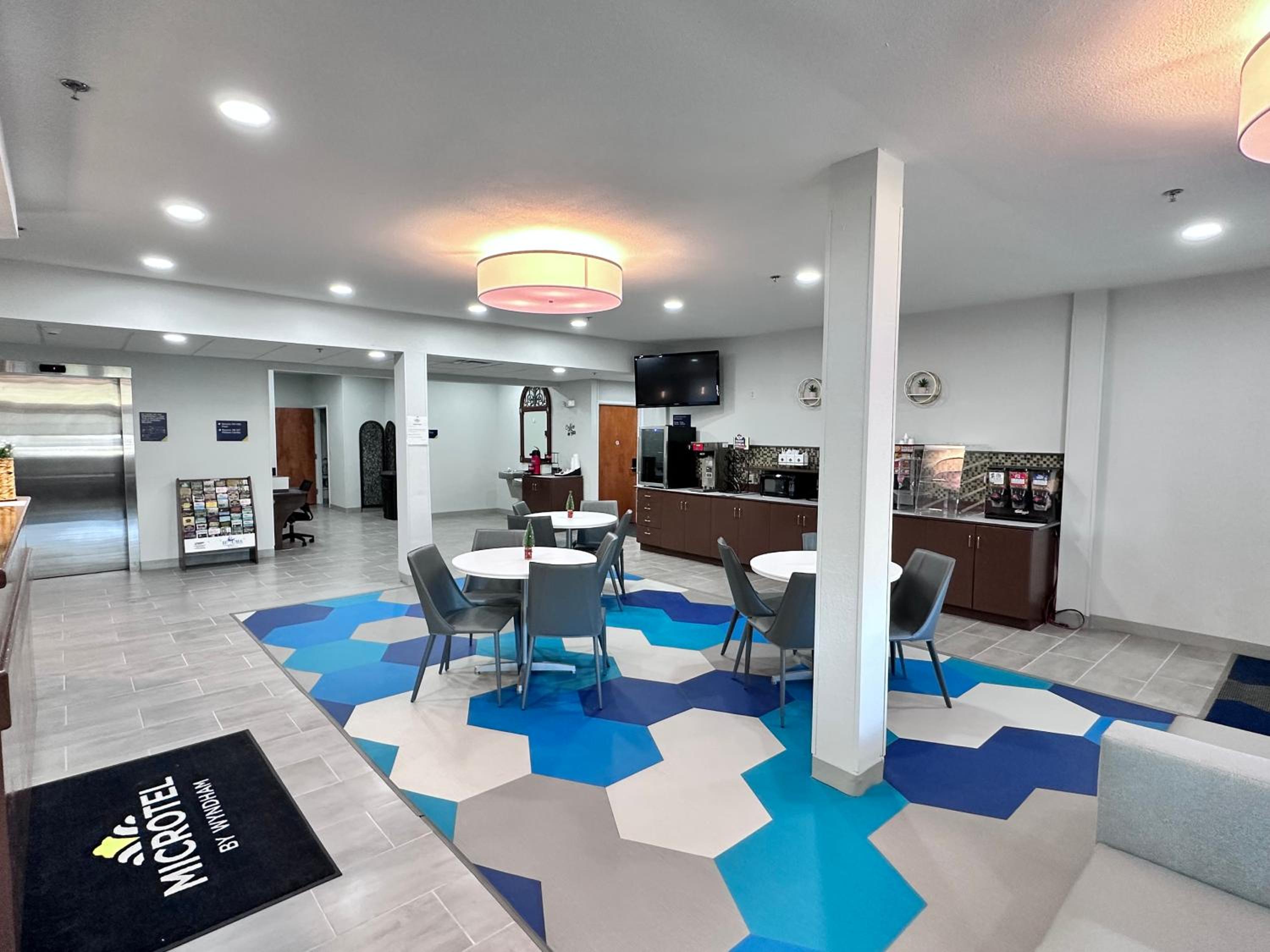 Houma Vacations - Microtel Inn  Suites by Wyndham of Houma - Property Image 13