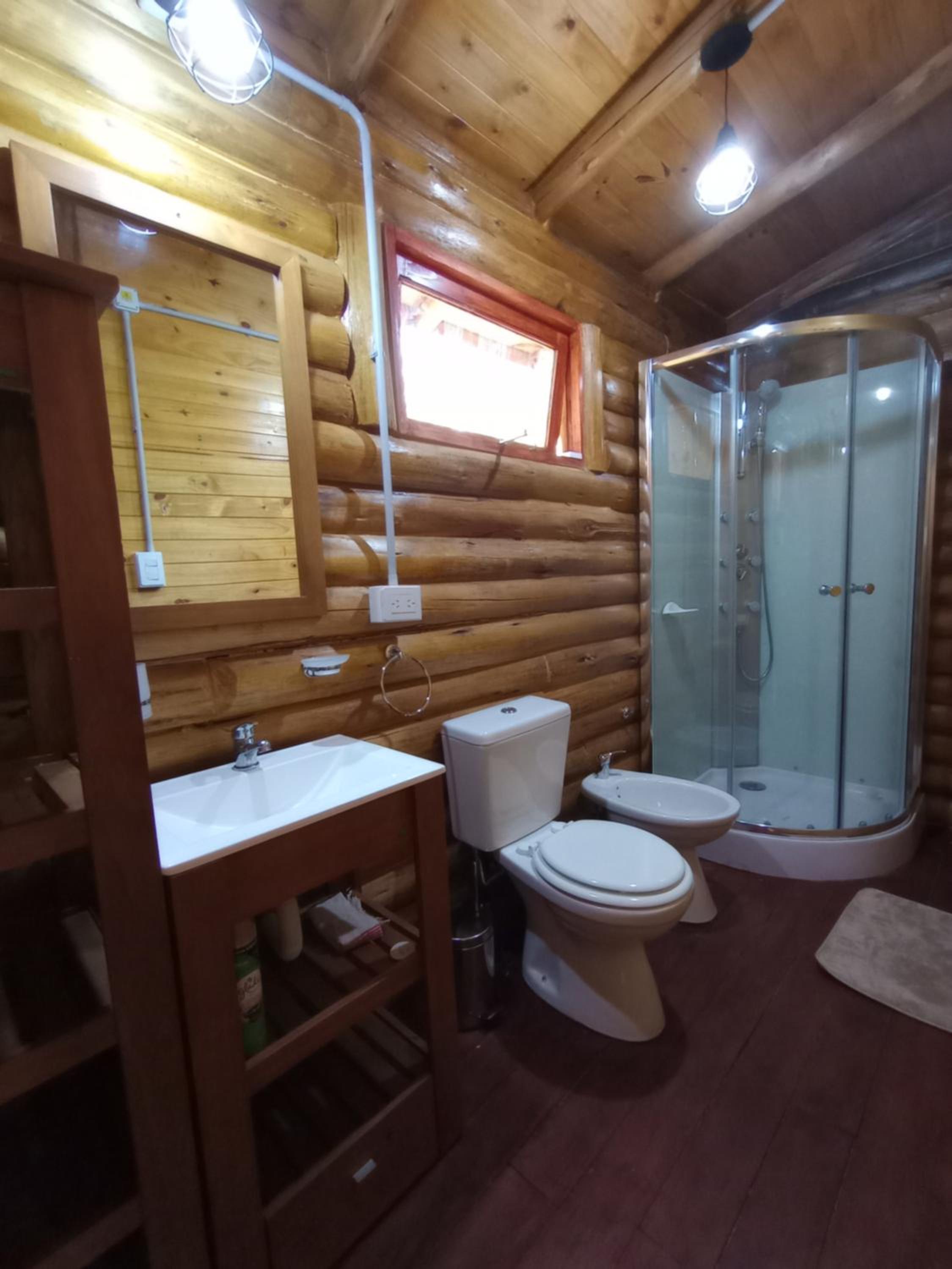 Cabaña La Isla II, en La Isla, Comuna de la Paisanita, a 8 kilómetros de Alta Gracia