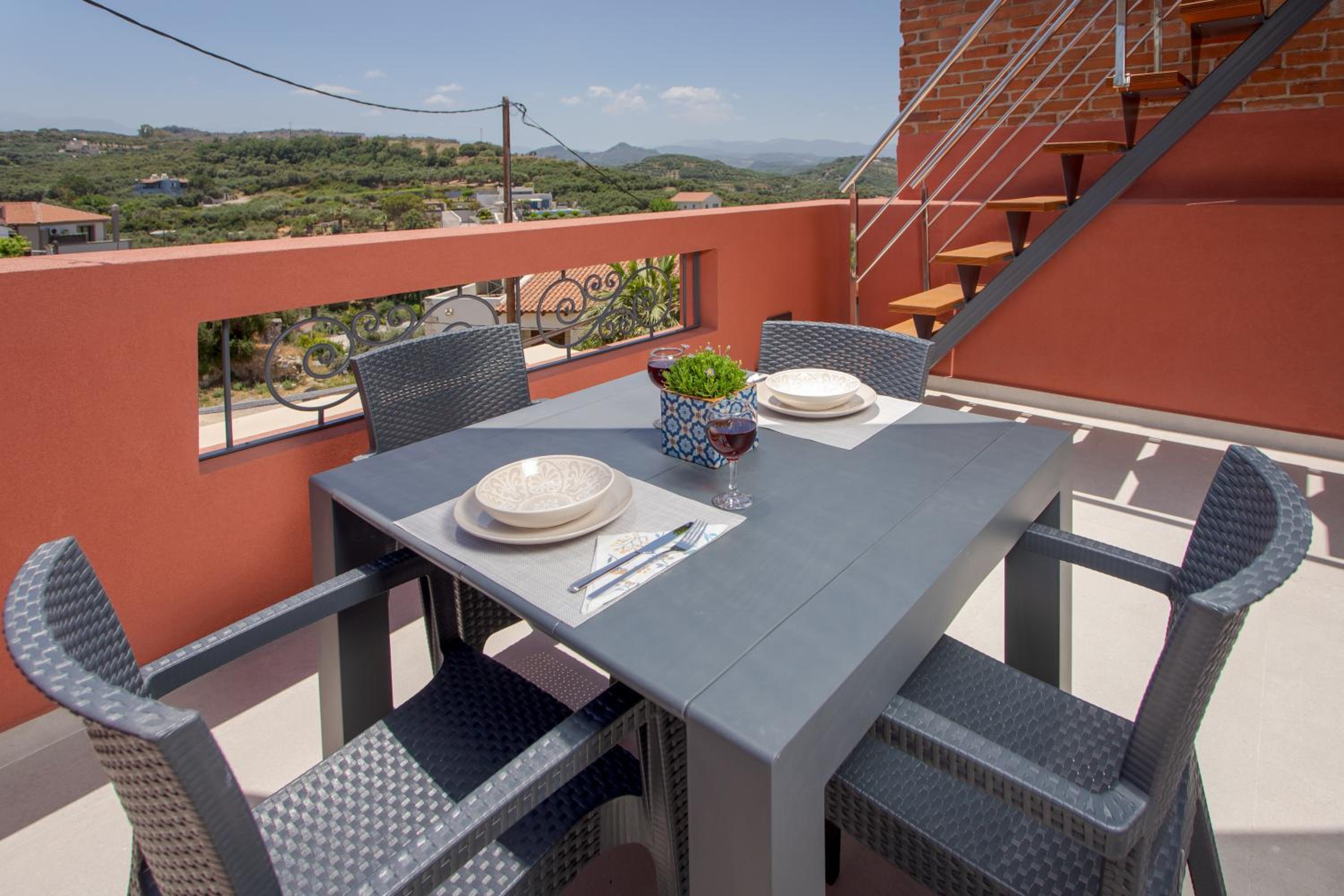 Mouse House with Sea View and Mini Pool view 2