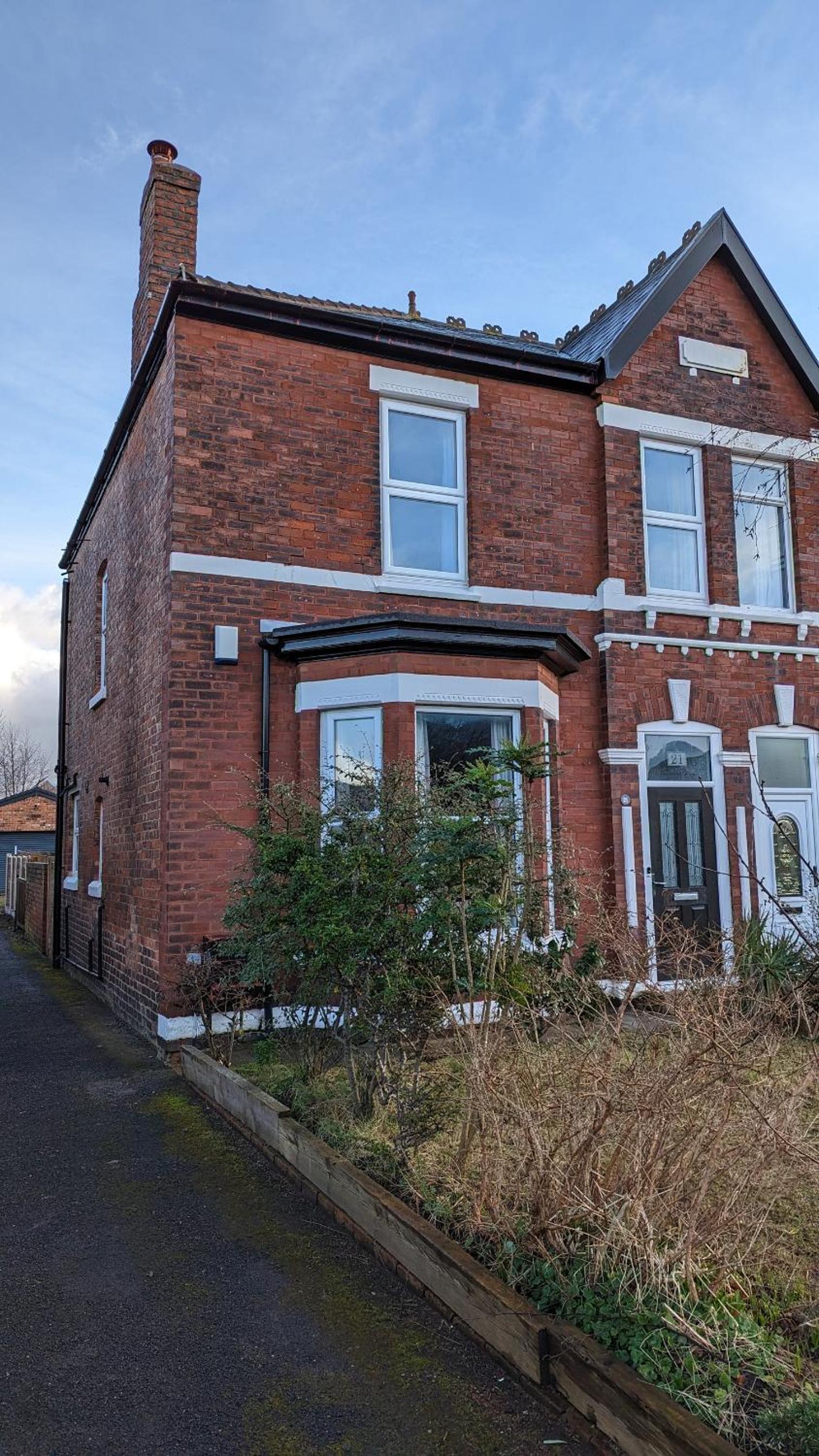 STAY - at Southport Holiday Home - sleeps 6
