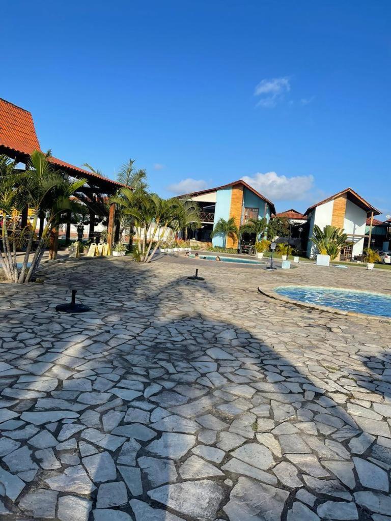 Casa no Condomínio Village Praia dos Carneiros III