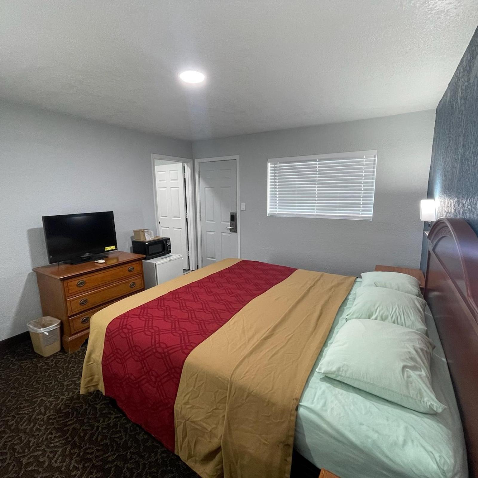 Budget Inn Madill - Property Image 19