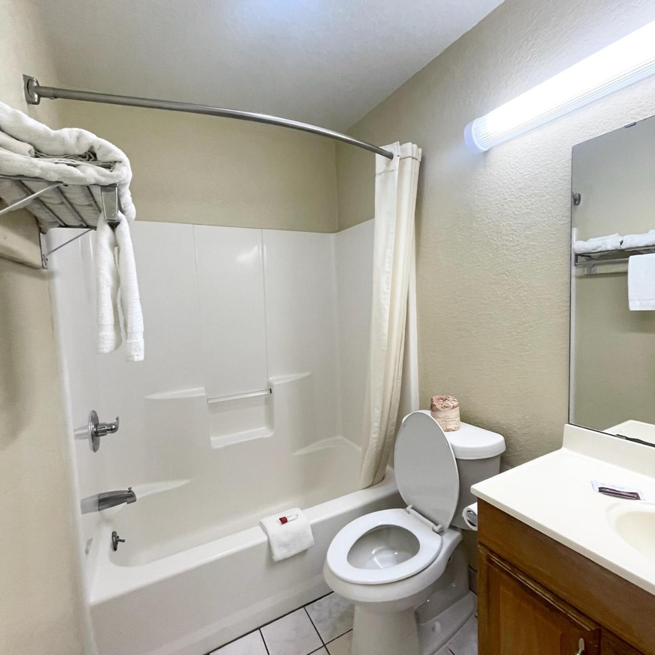 Budget Inn Madill - Property Image 10