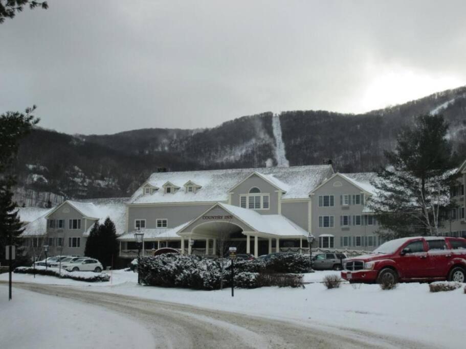 Hotel Unique Yeti-theme Ski On Off Suite Jiminy-sleeps 4
